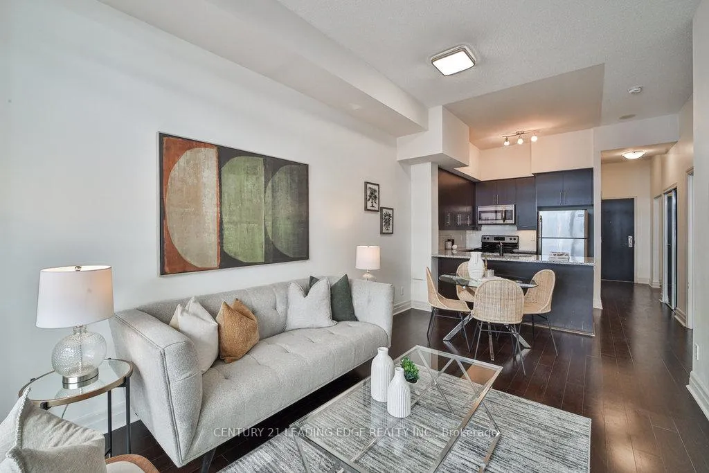 Photo 2 of Unit 212, 8110 Birchmount Road, Markham, Unionville — HOMEH