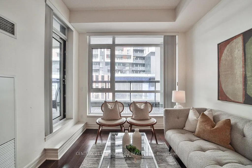 Photo 7 of Unit 212, 8110 Birchmount Road, Markham, Unionville — HOMEH