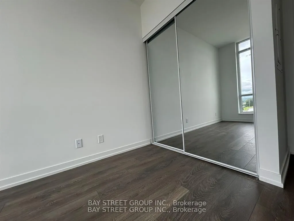 Photo 4 of Unit 1003, 8 Beverley Glen Boulevard, Vaughan, Beverley Glen — HOMEH