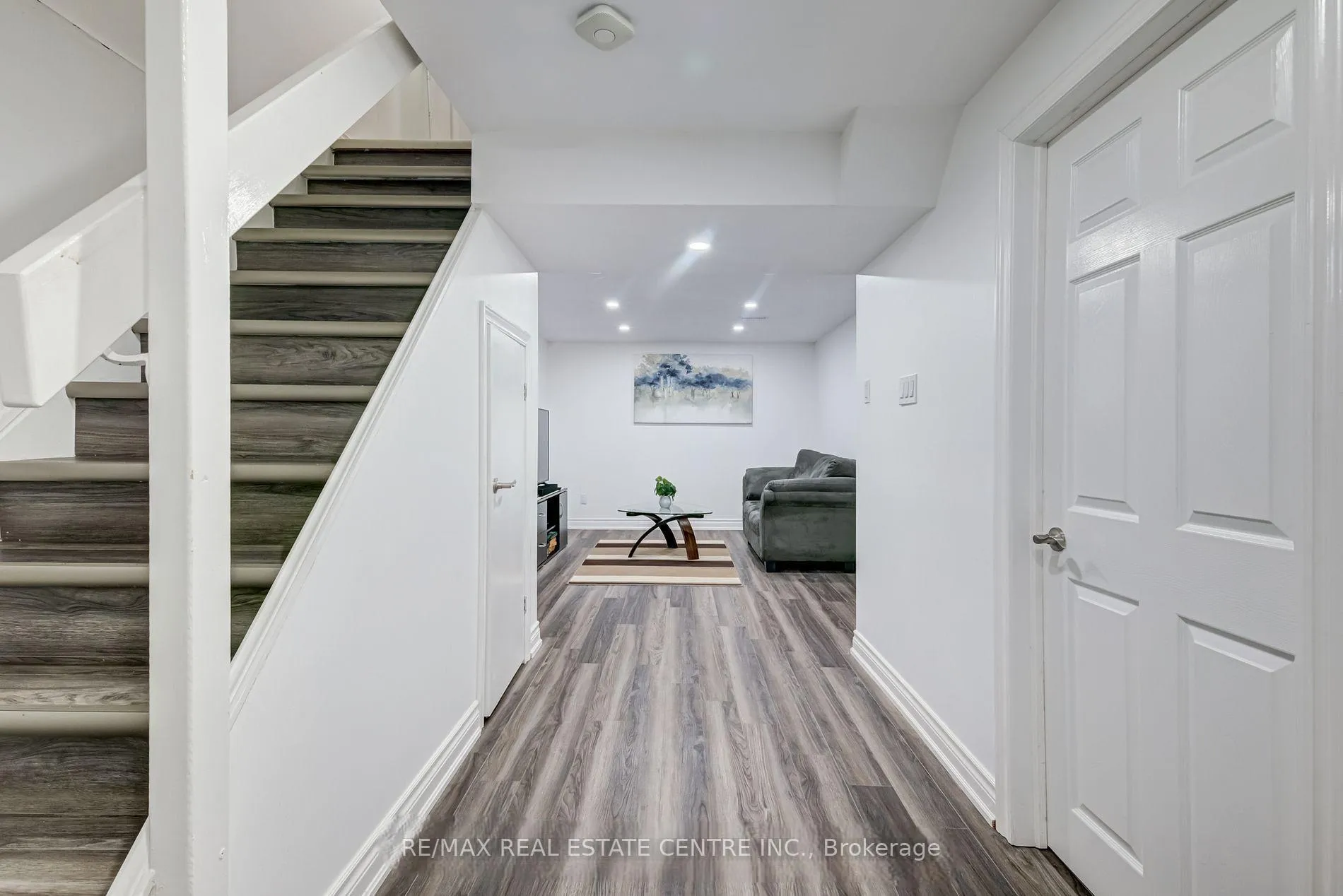 Photo 13 of Unit 47, 45 Hansen Road N, Brampton, Madoc — HOMEH