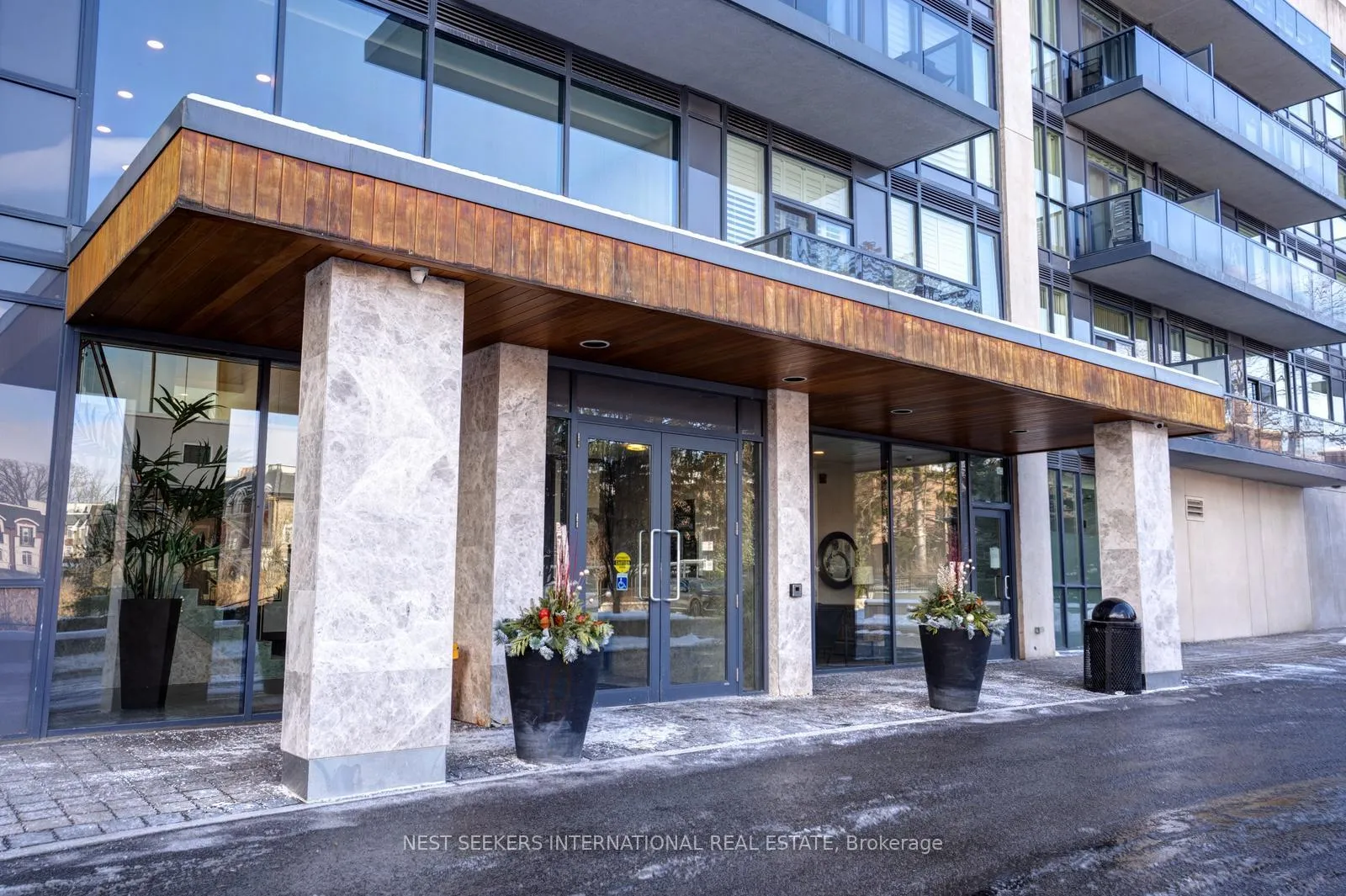 Front of Unit 504, 4700 Highway 7 Road