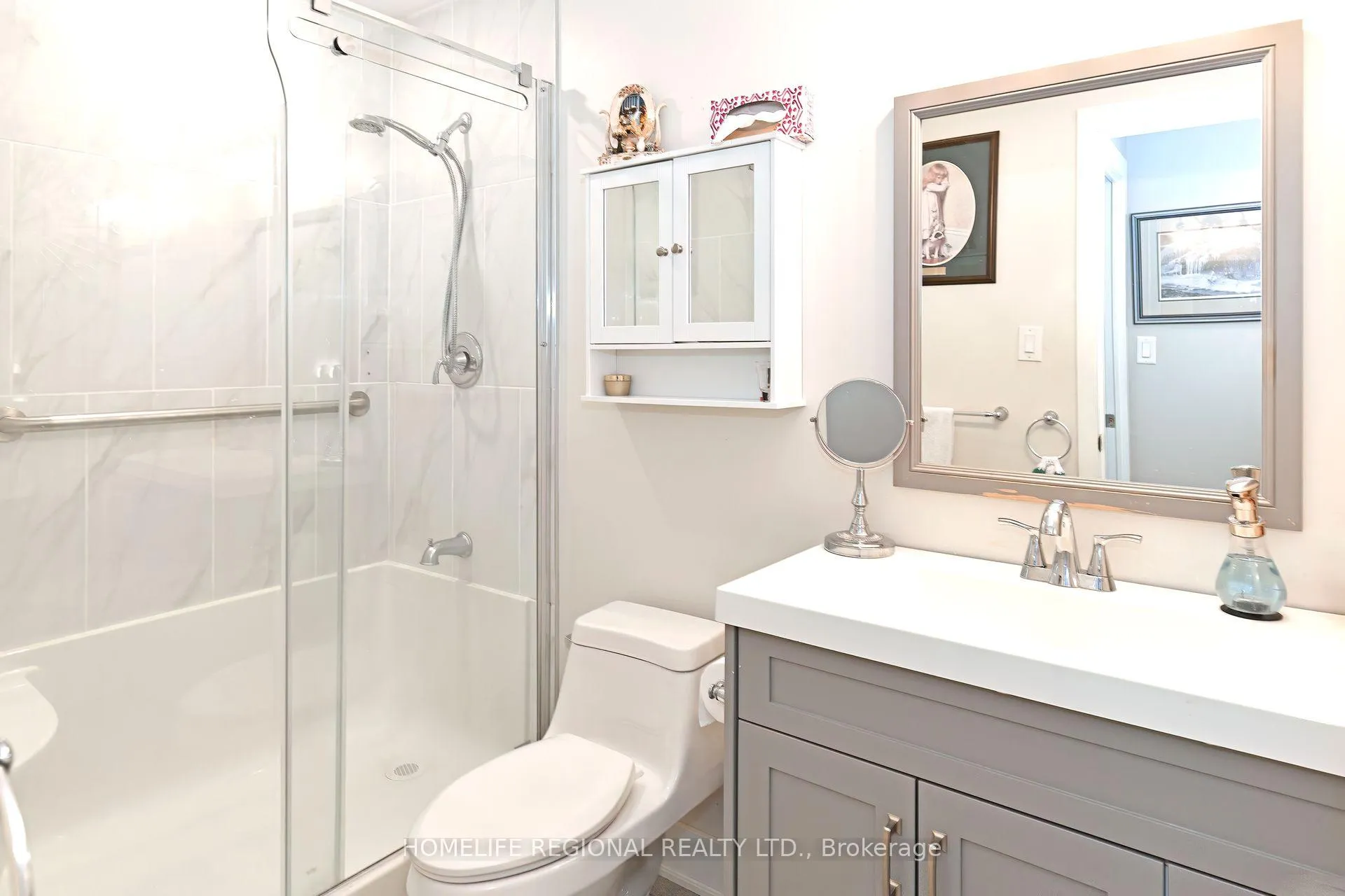 Photo 12 of Unit 306, 337 Simcoe Street N, Oshawa, O'Neill — HOMEH