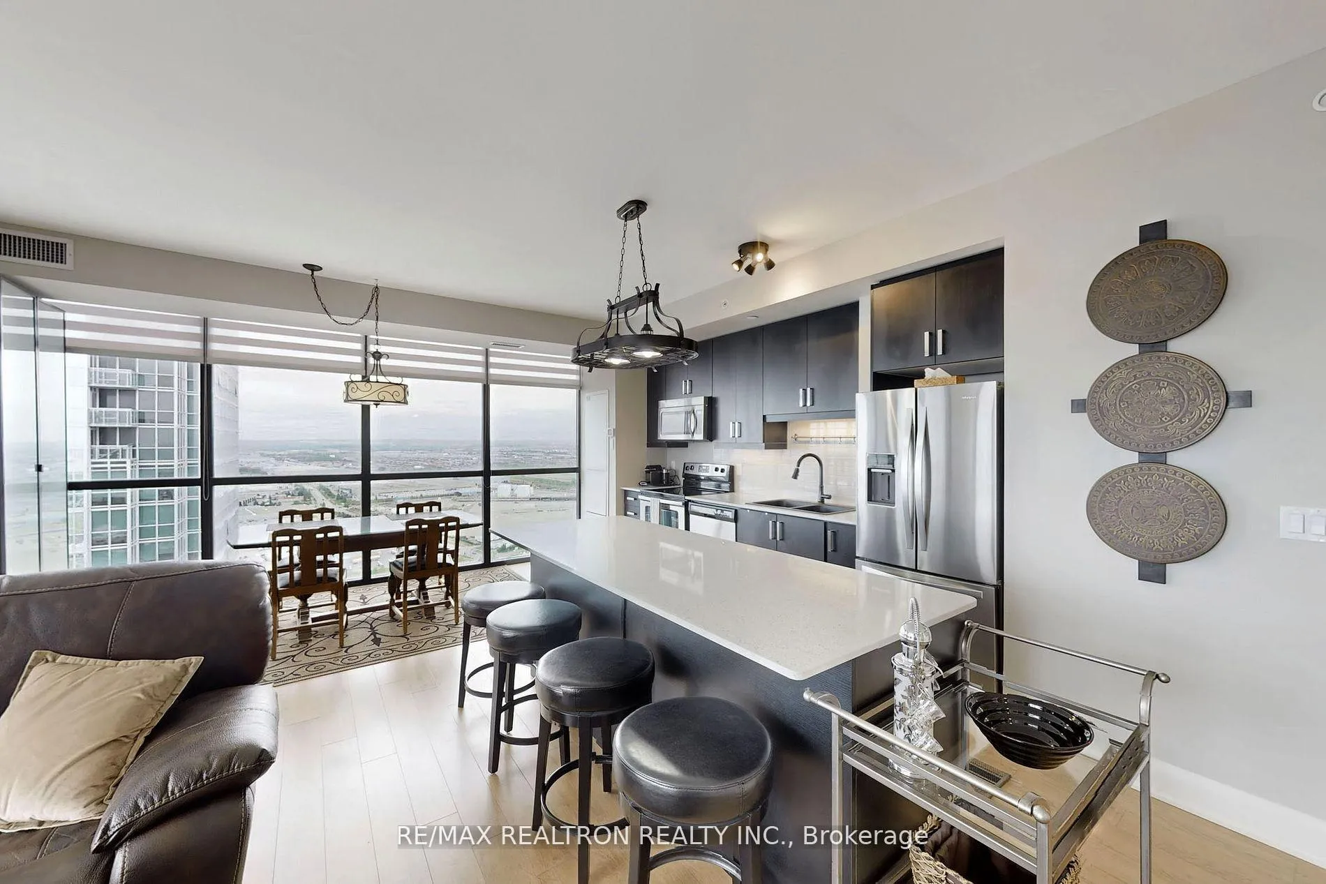 Photo 9 of Unit 3106, 2900 Highway 7 Road, Vaughan, Concord — HOMEH