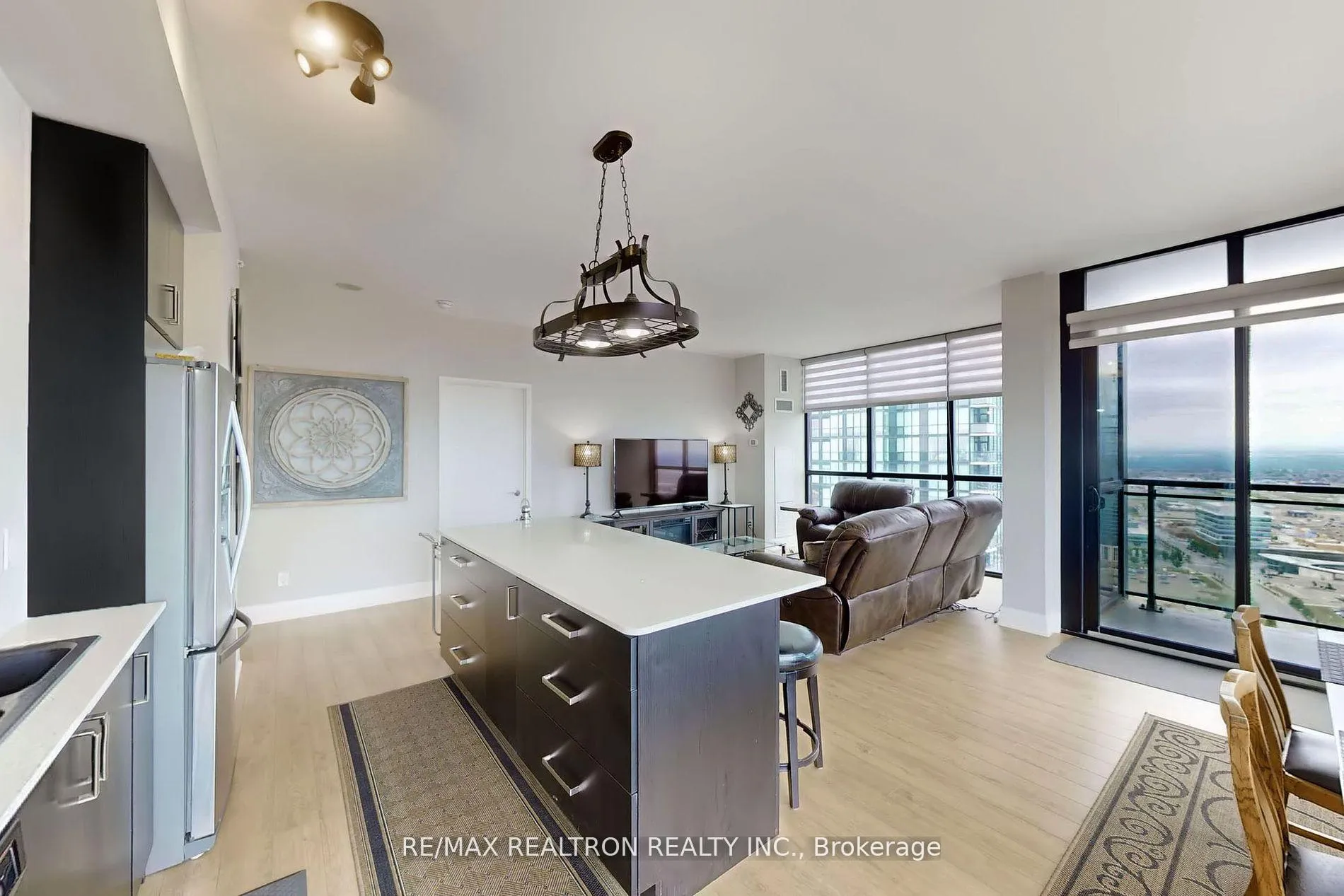 Photo 12 of Unit 3106, 2900 Highway 7 Road, Vaughan, Concord — HOMEH