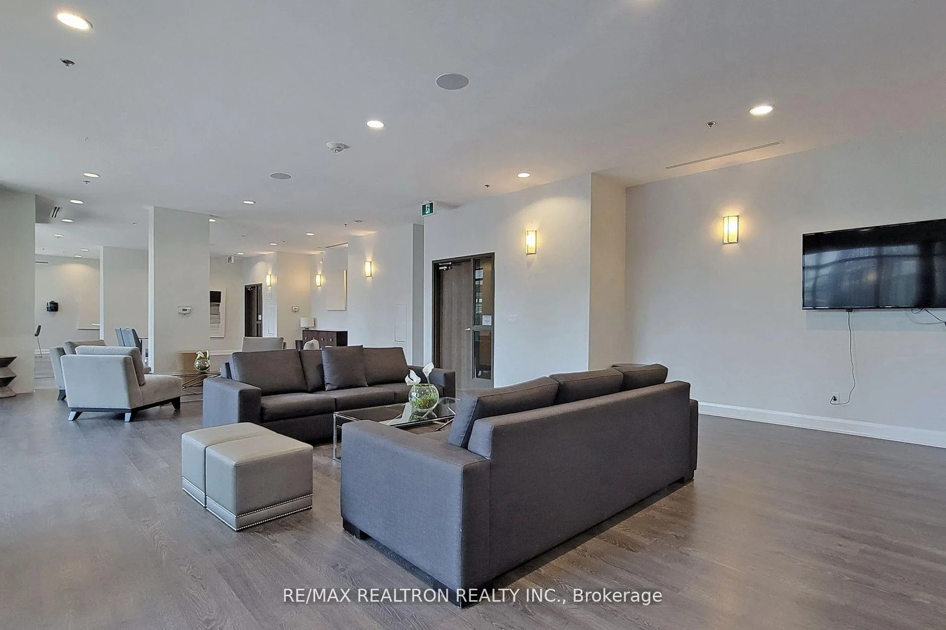 Photo 35 of Unit 3106, 2900 Highway 7 Road, Vaughan, Concord — HOMEH