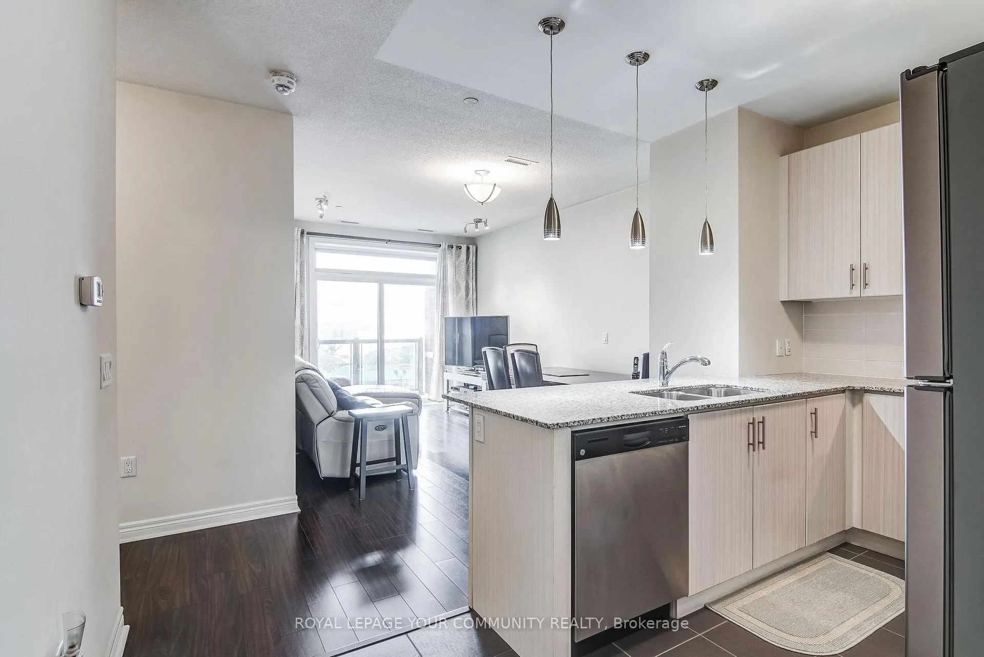Photo 5 of Unit 506, 7768 Kennedy Road, Markham, Milliken Mills West — HOMEH