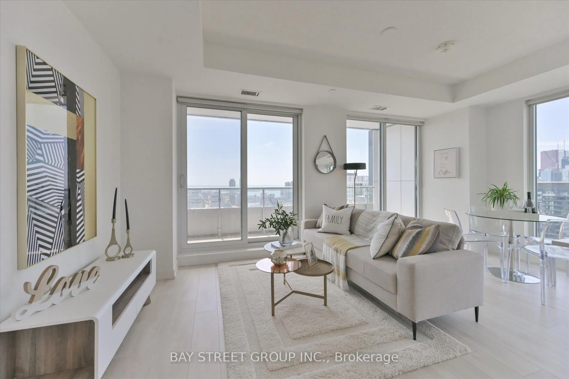 Photo 11 of Unit 2805, 225 Sumach Street, Toronto, Regent Park — HOMEH