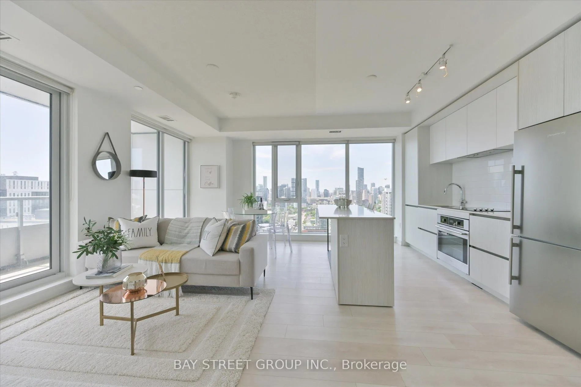 Photo 13 of Unit 2805, 225 Sumach Street, Toronto, Regent Park — HOMEH