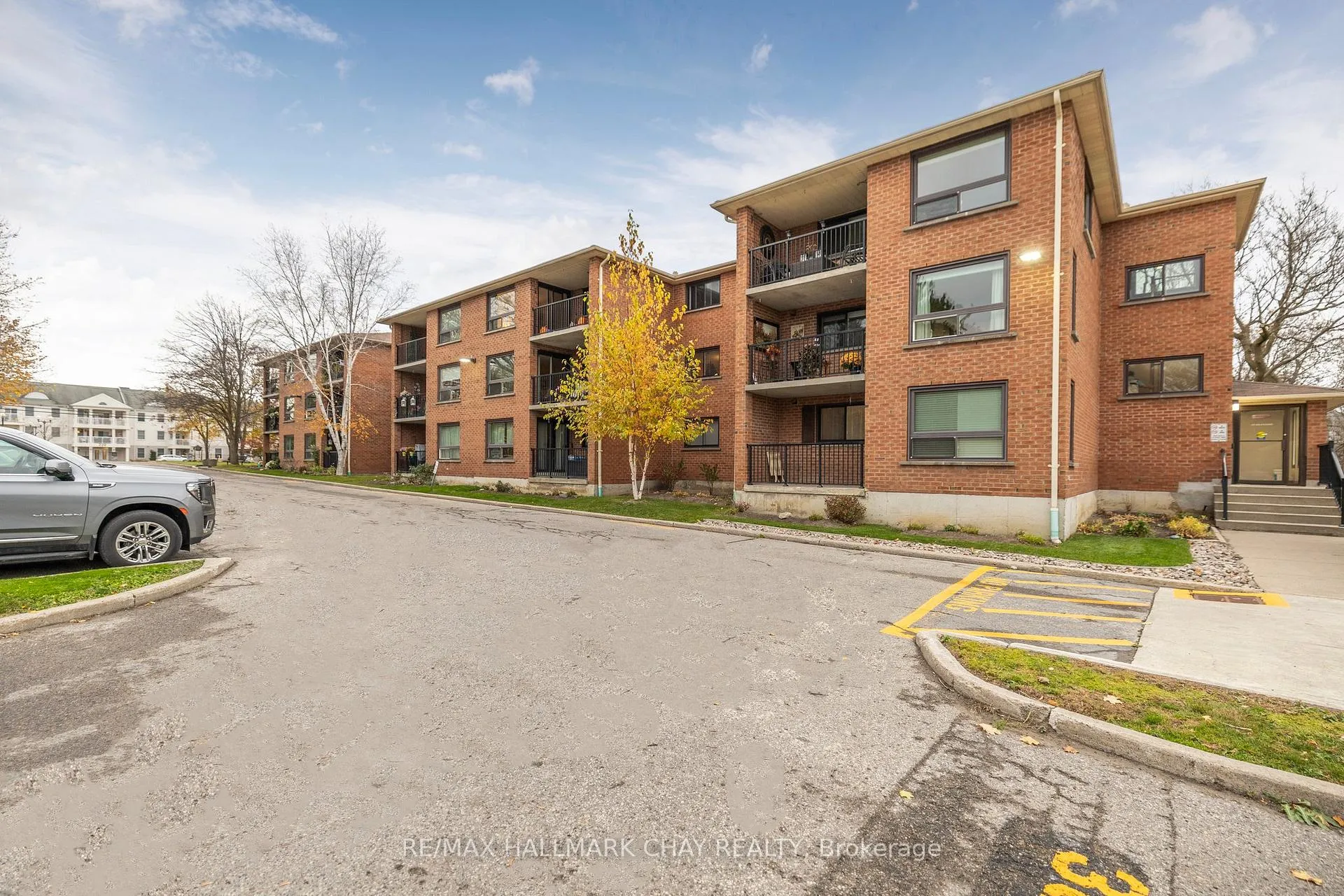Photo 1 of Unit 307, 219 Main Street N, Uxbridge — HOMEH