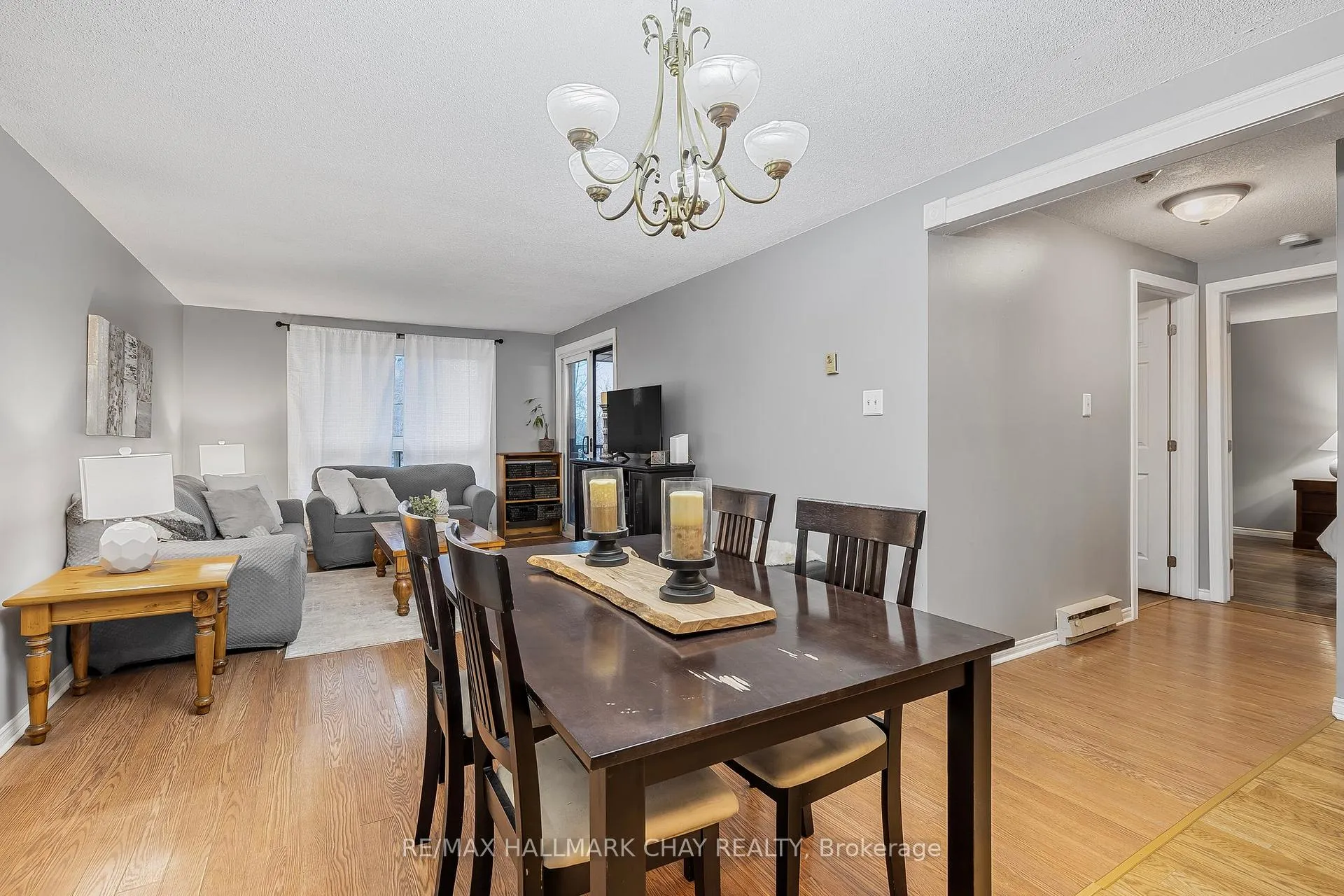 Photo 7 of Unit 307, 219 Main Street N, Uxbridge — HOMEH