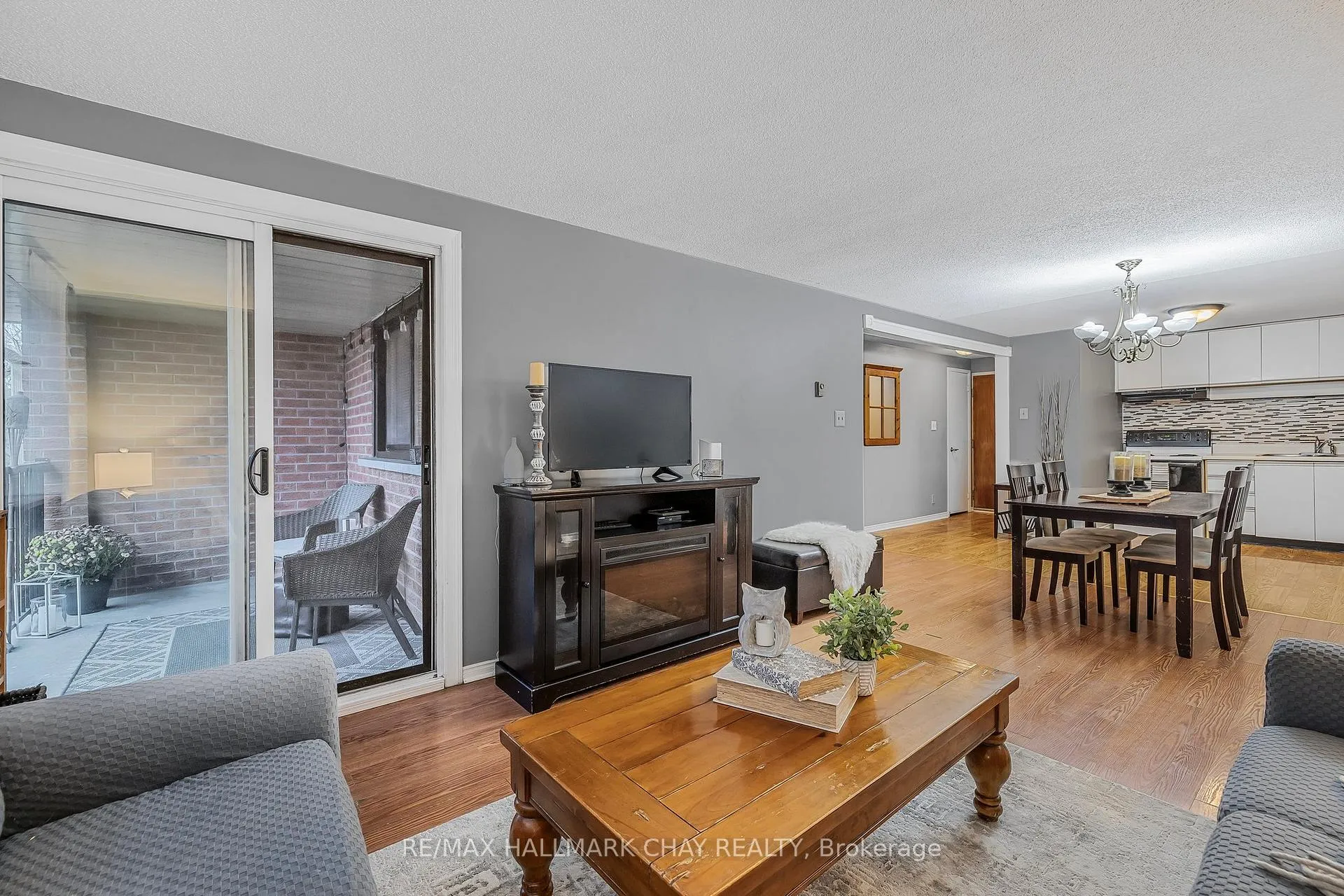Photo 10 of Unit 307, 219 Main Street N, Uxbridge — HOMEH