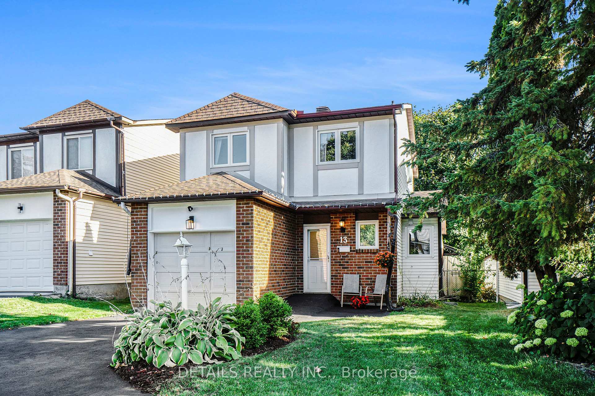 Front of 13 Willowview Way
