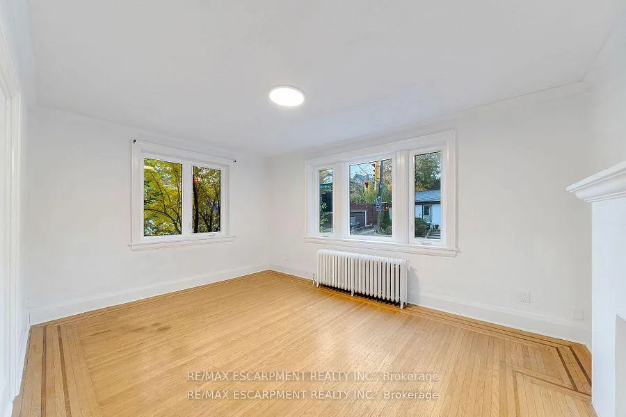 Photo 6 of Unit 1, 312 Aberdeen Avenue, Hamilton, Kirkendall — HOMEH