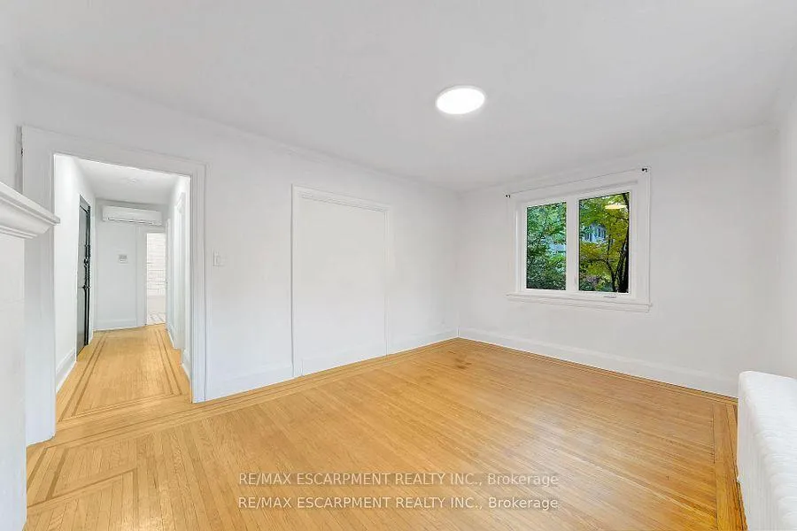 Photo 7 of Unit 1, 312 Aberdeen Avenue, Hamilton, Kirkendall — HOMEH