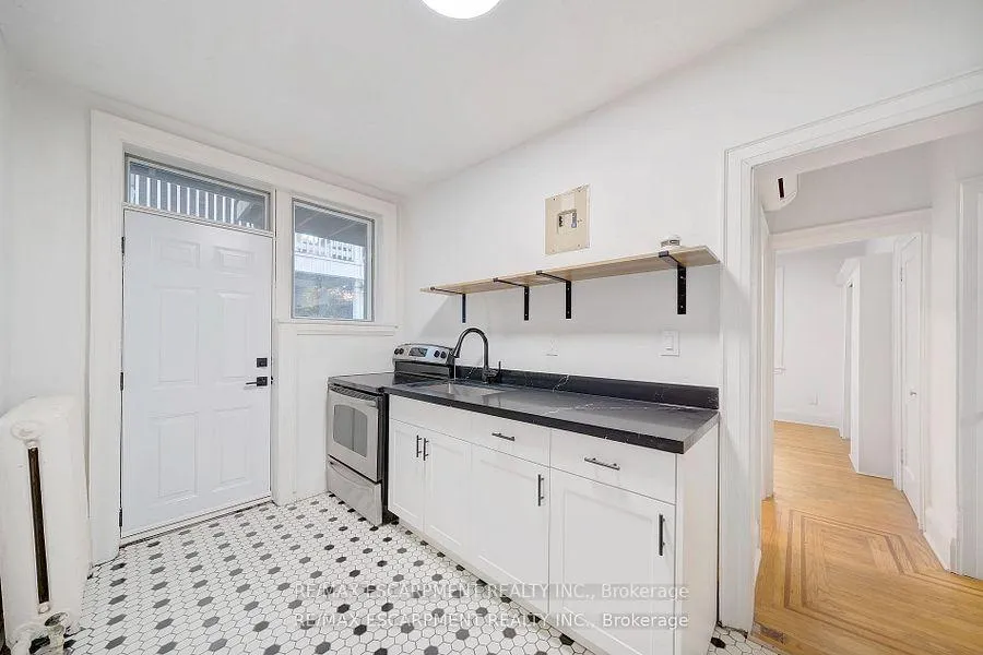 Photo 14 of Unit 1, 312 Aberdeen Avenue, Hamilton, Kirkendall — HOMEH