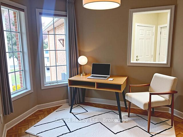Photo 10 of 63 Coolspring Crescent, Caledon, Bolton East — HOMEH