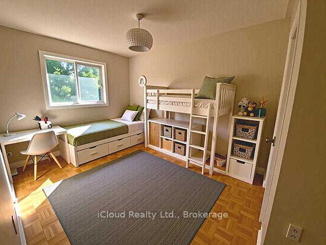 Photo 7 of 63 Coolspring Crescent, Caledon, Bolton East — HOMEH