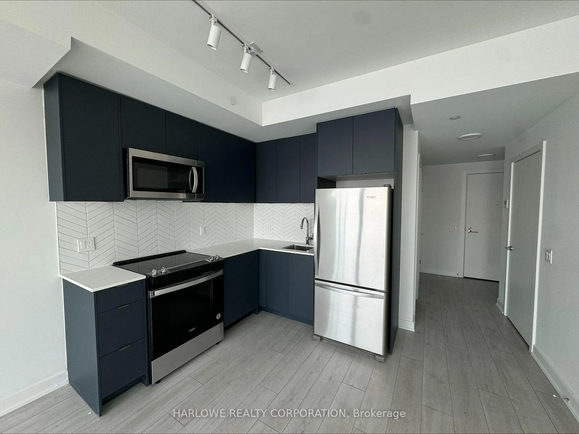 Photo 1 of Unit 433 D, 1614 Charles Street, Whitby, Port Whitby — HOMEH
