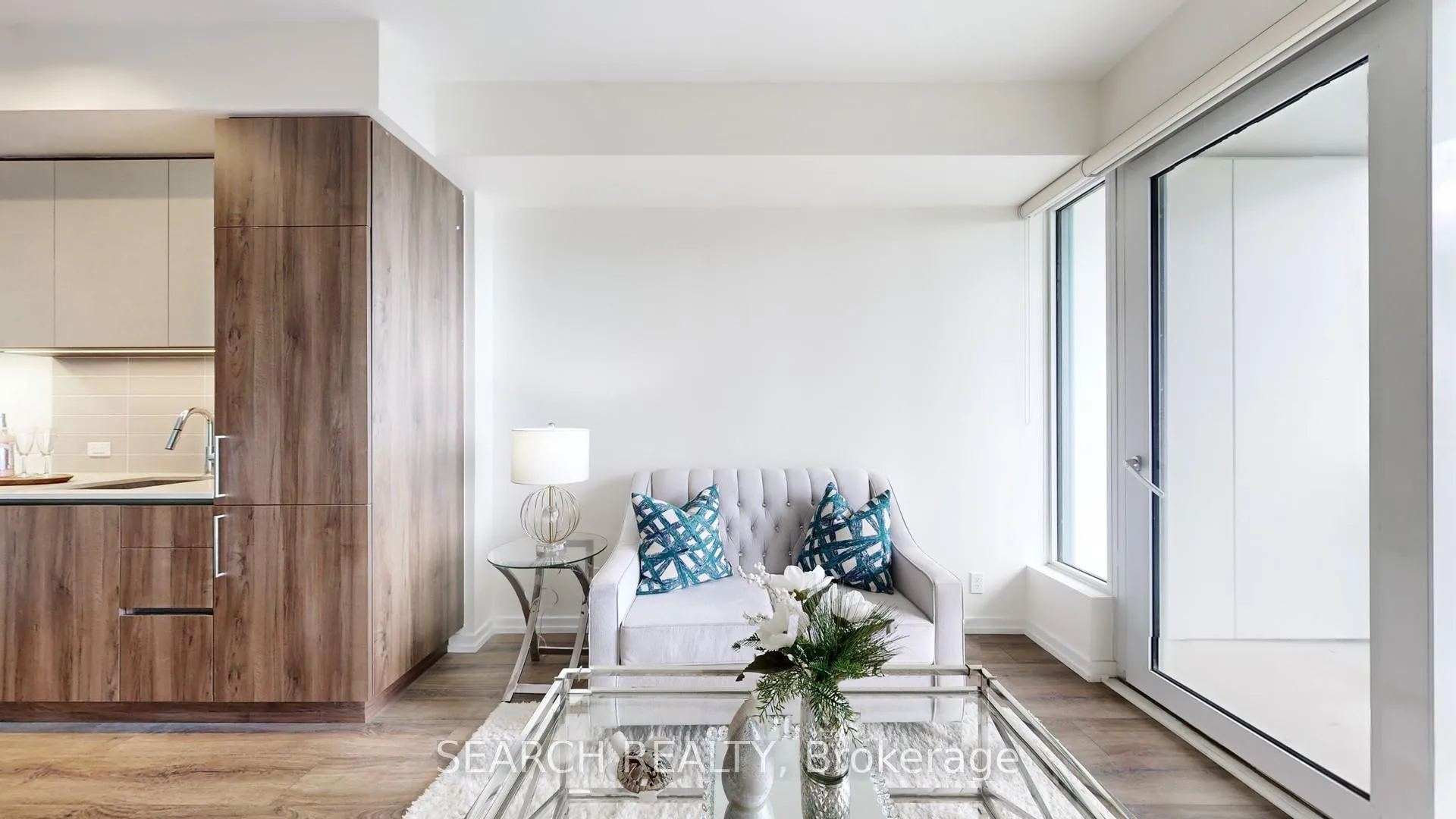 Photo 11 of Unit 1611, 7890 Jane Street, Vaughan, Vaughan Corporate Centre — HOMEH