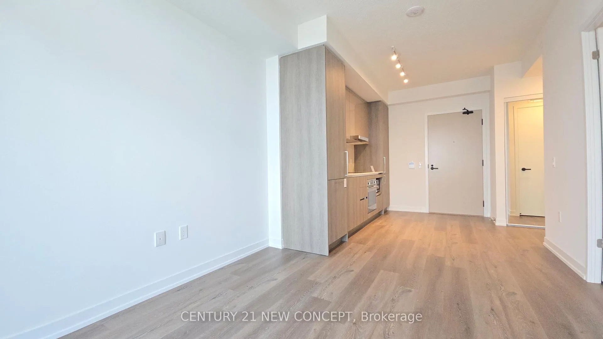 Photo 11 of Unit 5510, 225 Commerce Street, Vaughan, Vaughan Corporate Centre — HOMEH