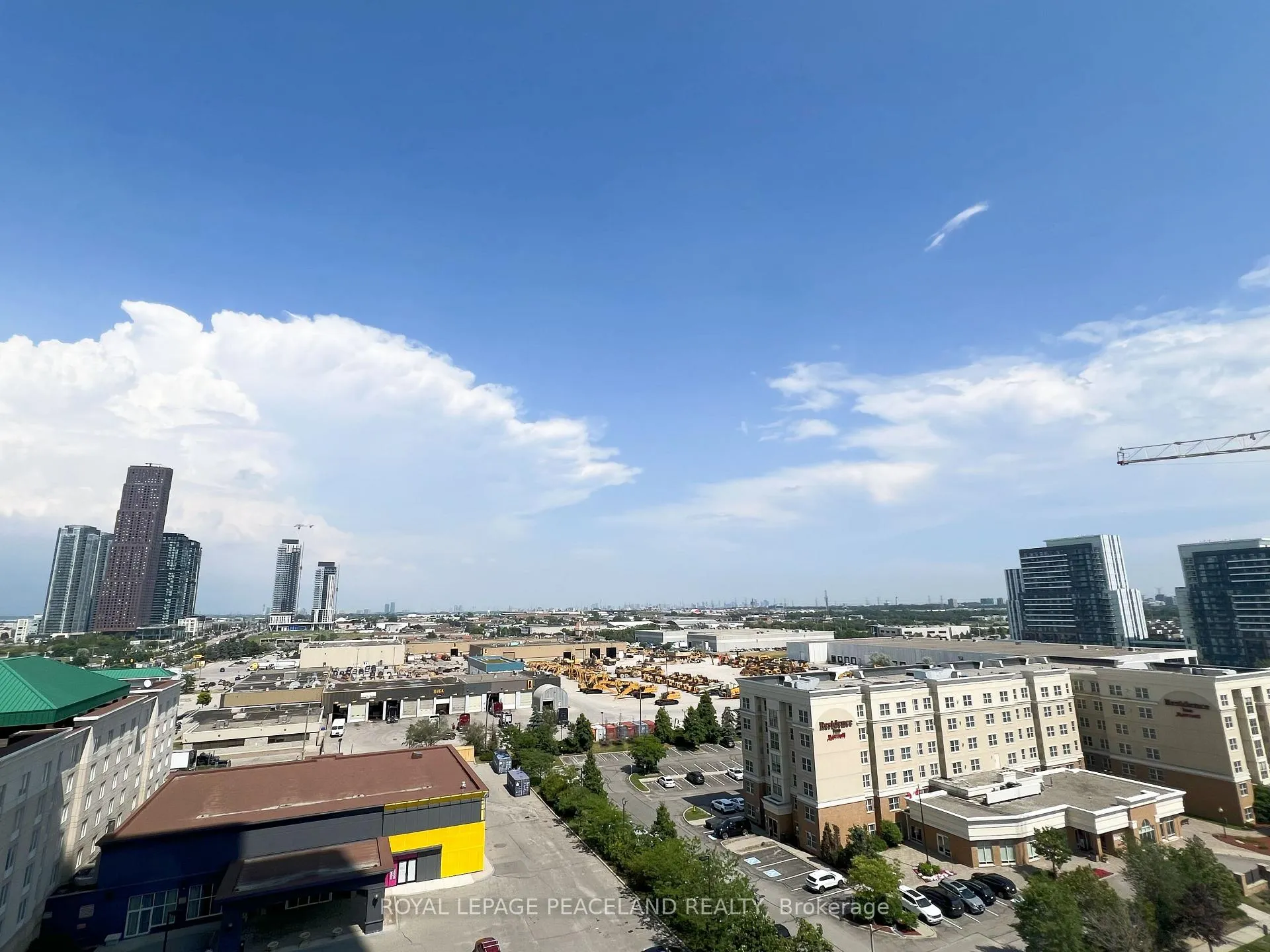 Photo 10 of Unit 1108, 28 Interchange Way, Vaughan, Vaughan Corporate Centre — HOMEH