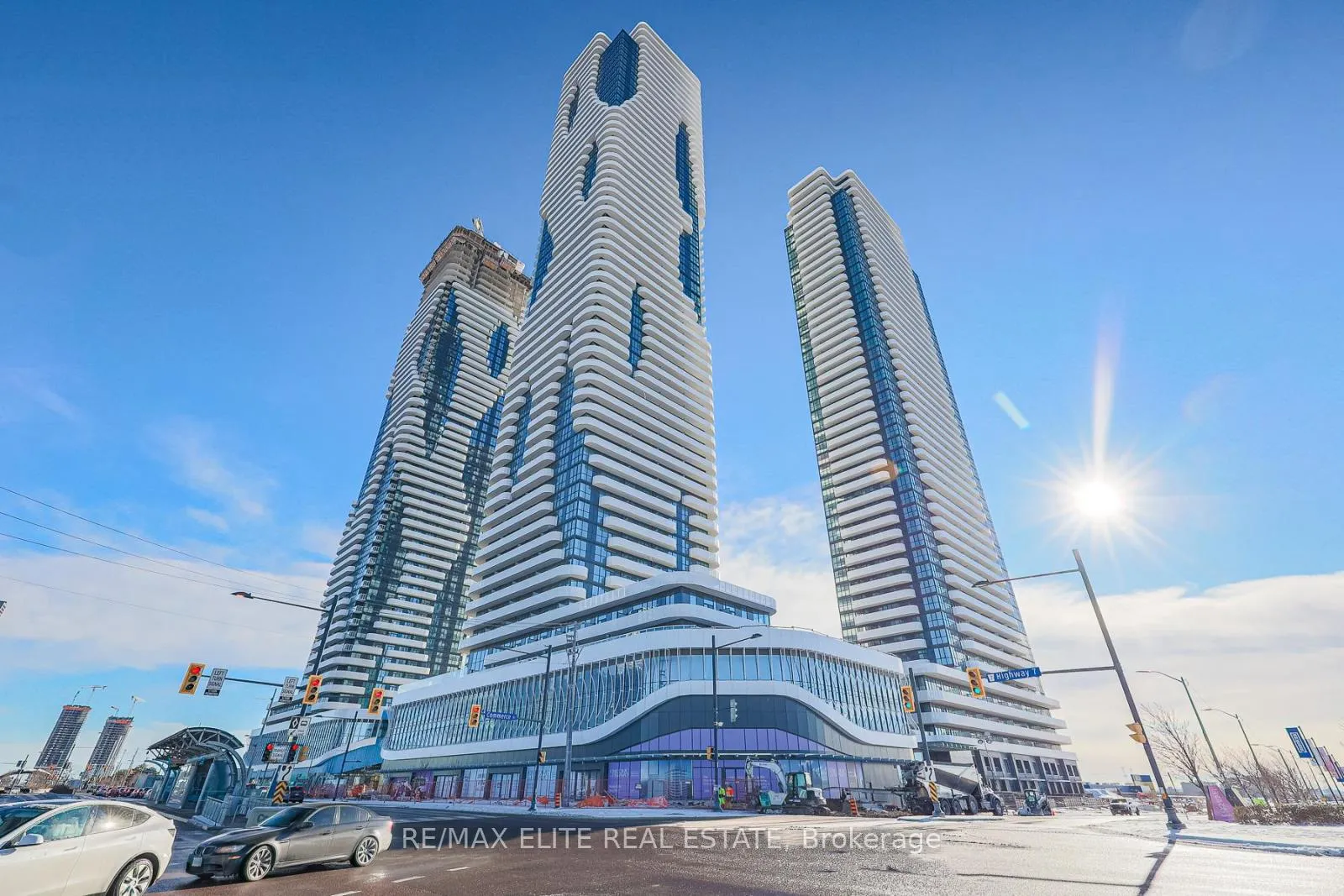 Photo 1 of Unit 6511, 225 Commerce Street, Vaughan, Vaughan Corporate Centre — HOMEH