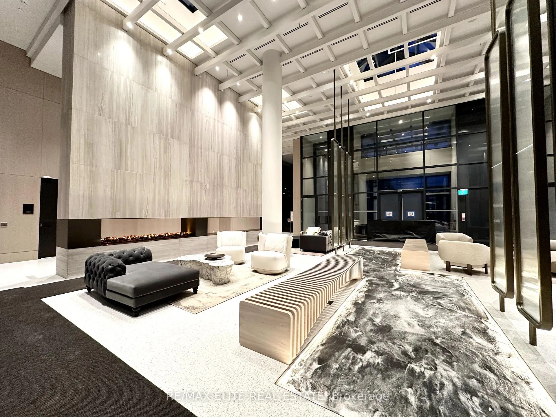 Photo 2 of Unit 6511, 225 Commerce Street, Vaughan, Vaughan Corporate Centre — HOMEH