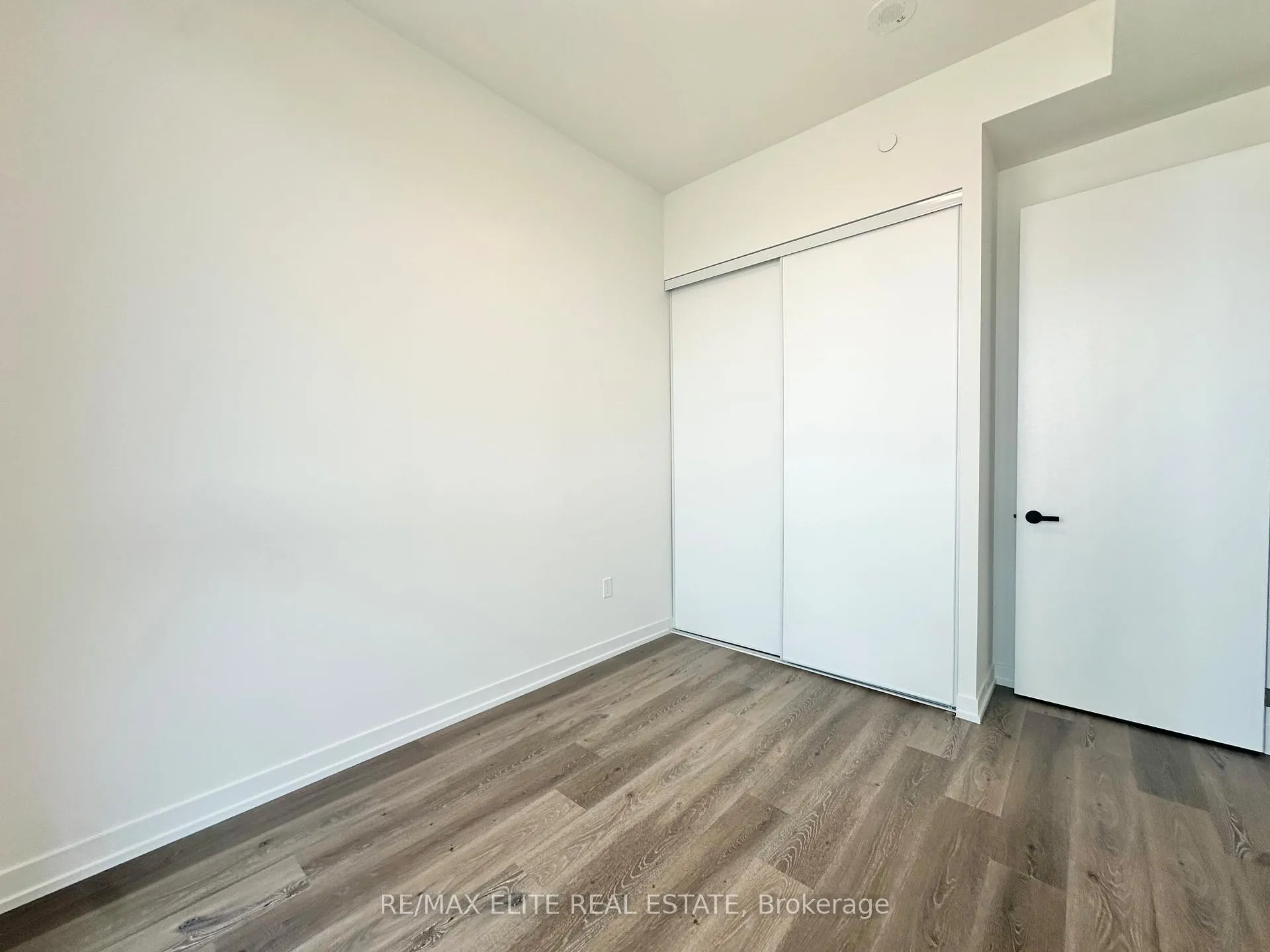 Photo 10 of Unit 6511, 225 Commerce Street, Vaughan, Vaughan Corporate Centre — HOMEH
