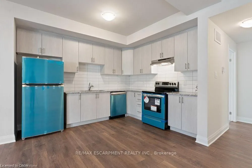 Photo 11 of Unit 41, 2 Willow Street, Brant, Paris — HOMEH