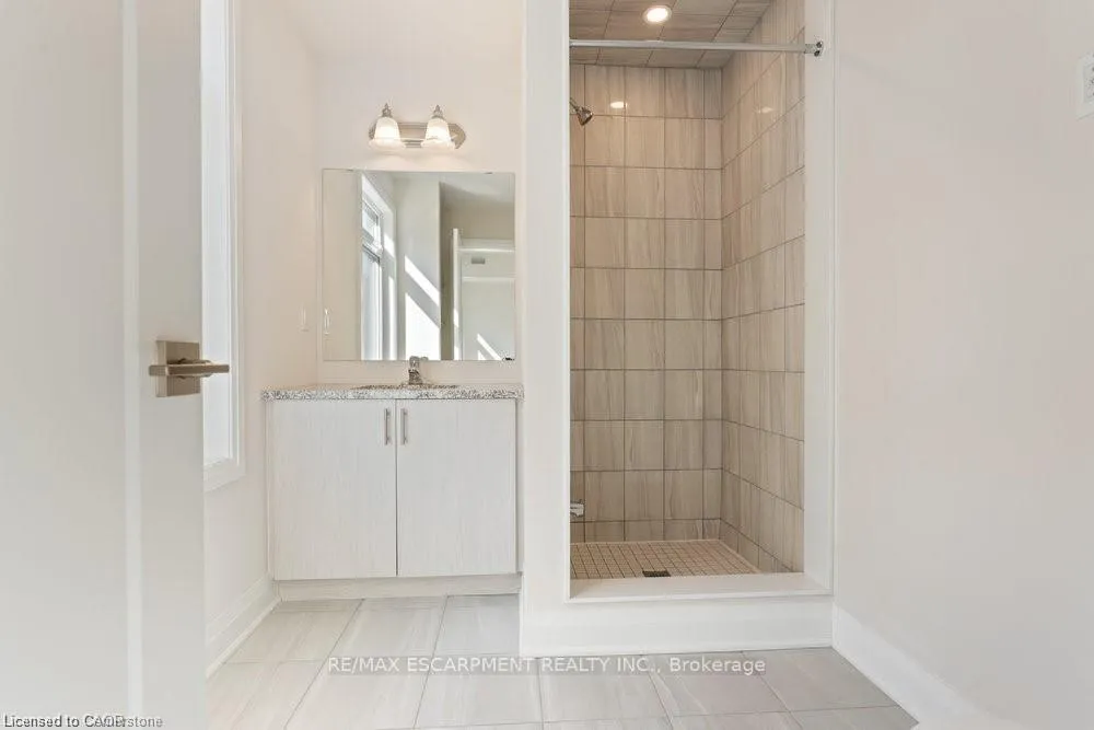 Photo 19 of Unit 41, 2 Willow Street, Brant, Paris — HOMEH