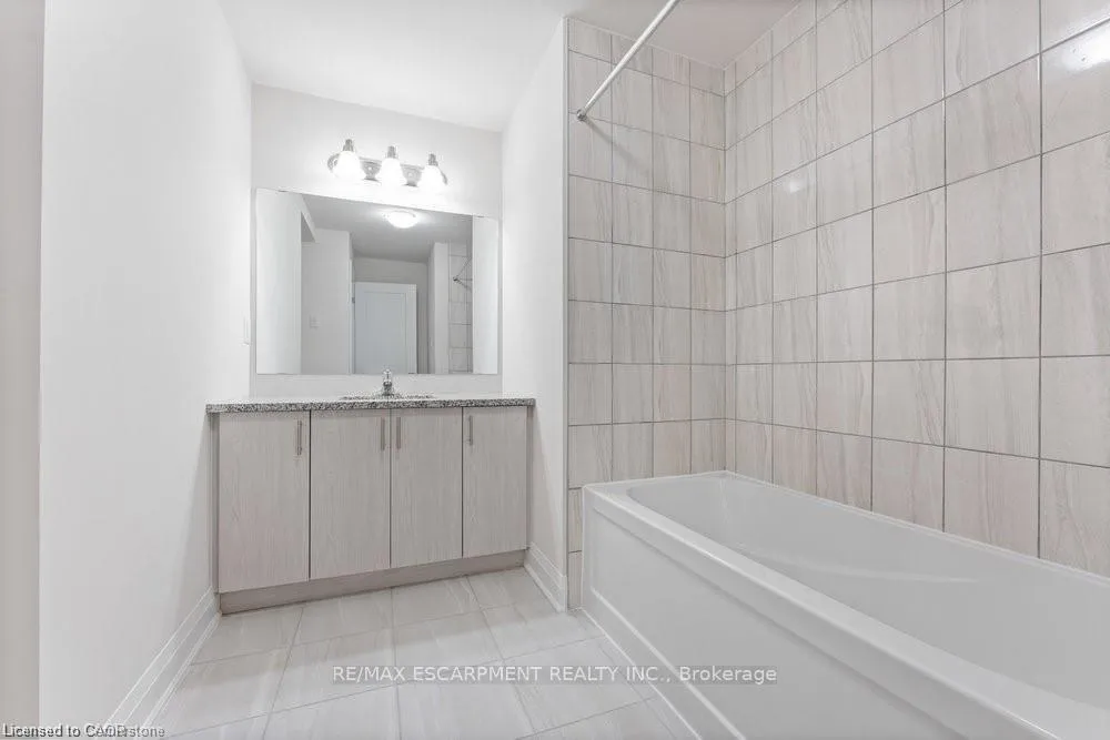 Photo 25 of Unit 41, 2 Willow Street, Brant, Paris — HOMEH