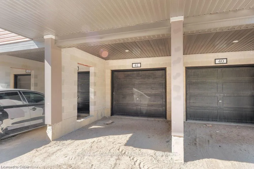 Photo 28 of Unit 41, 2 Willow Street, Brant, Paris — HOMEH
