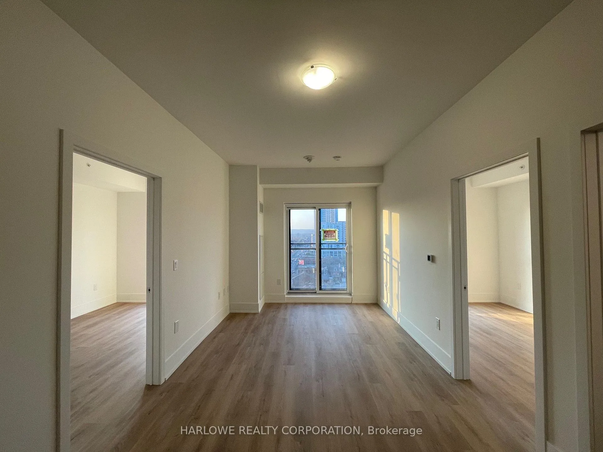 Photo 3 of Unit 1102, 206 King Street W, Hamilton, Central — HOMEH
