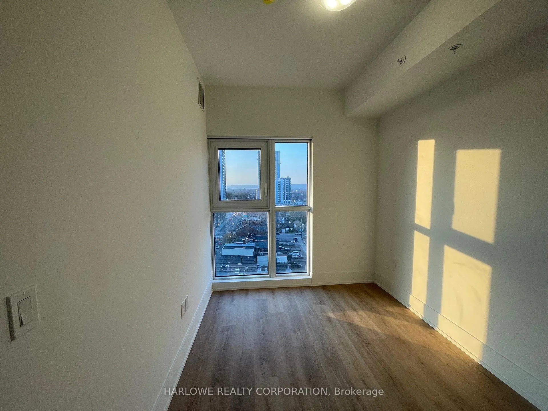 Photo 6 of Unit 1102, 206 King Street W, Hamilton, Central — HOMEH
