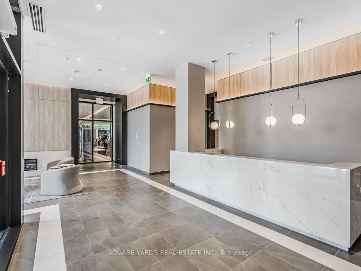 Front of Unit 1010, 1 Jarvis Street