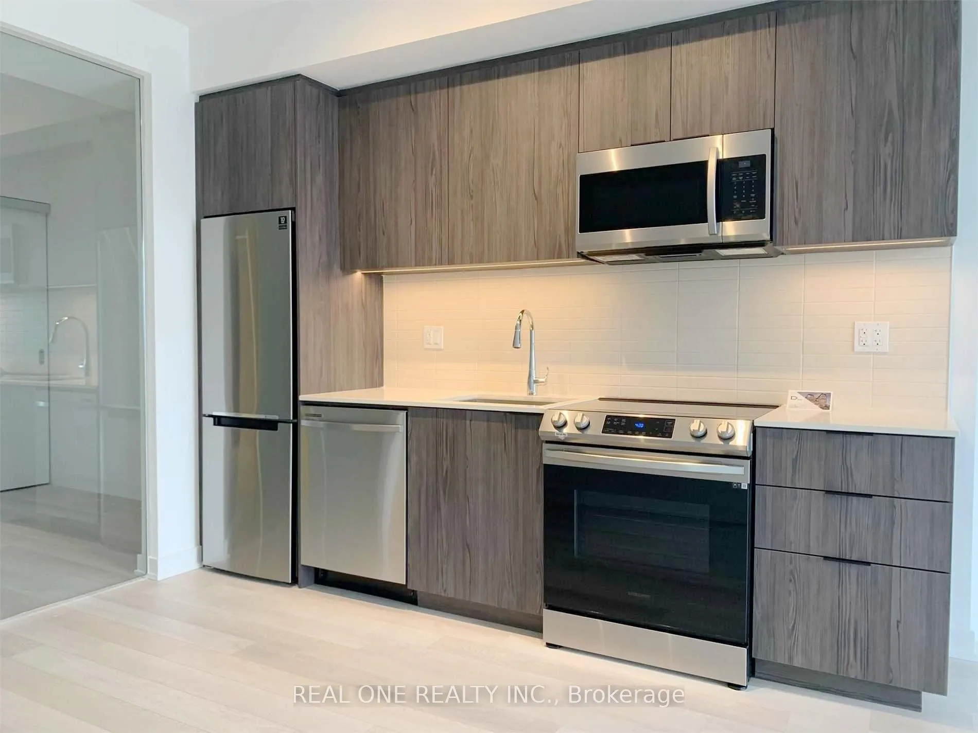 Photo 4 of Unit 1429, 50 Power Street, Toronto, Moss Park — HOMEH