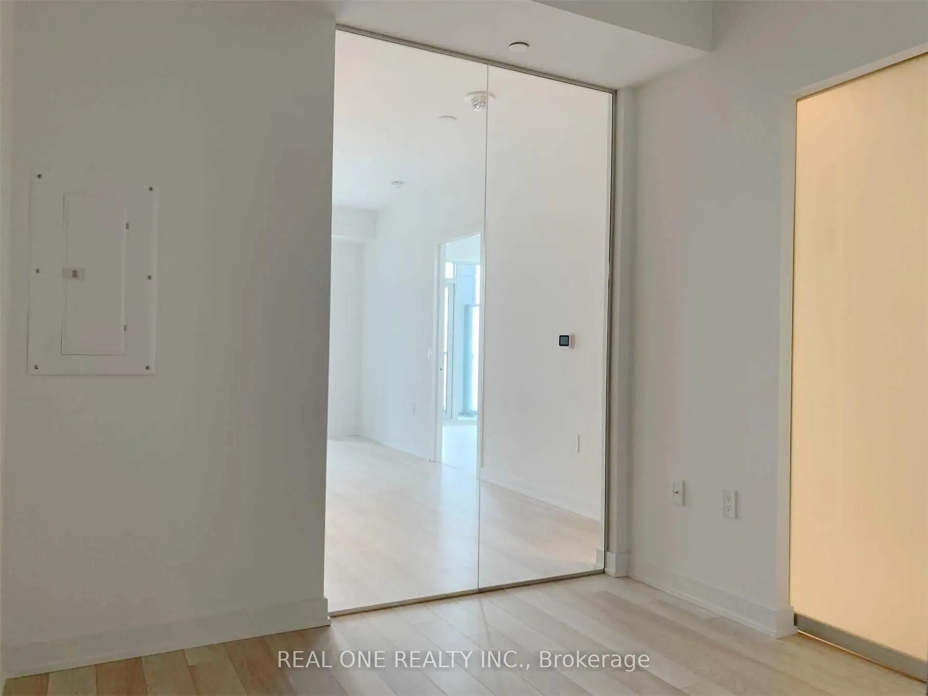Photo 13 of Unit 1429, 50 Power Street, Toronto, Moss Park — HOMEH