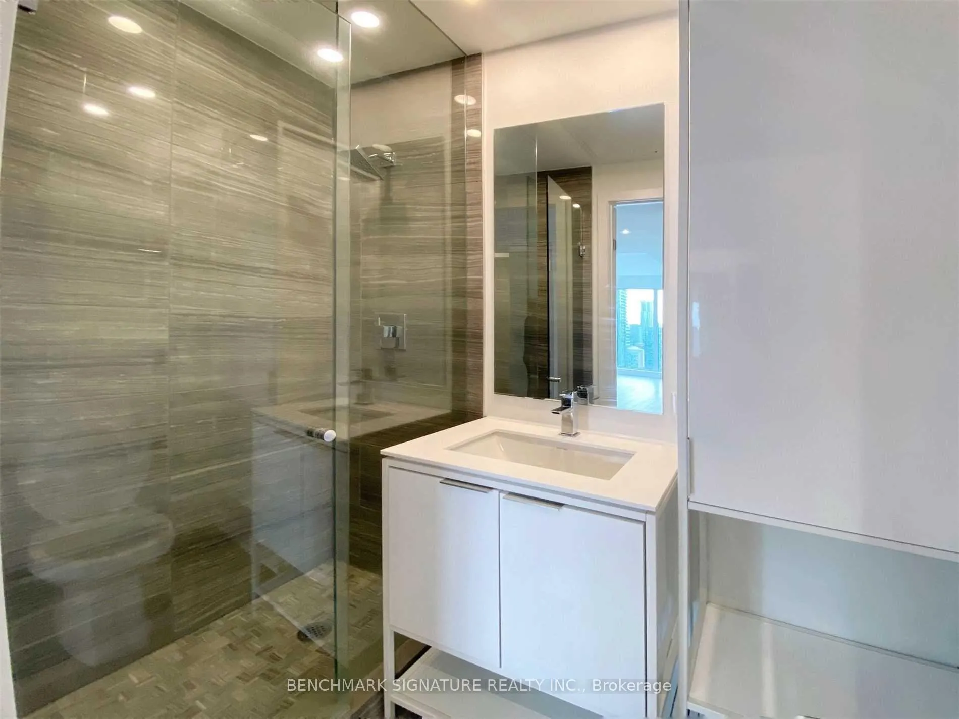 Photo 2 of Unit #2802, 77 Shuter Street, Toronto, Church-Yonge Corridor — HOMEH