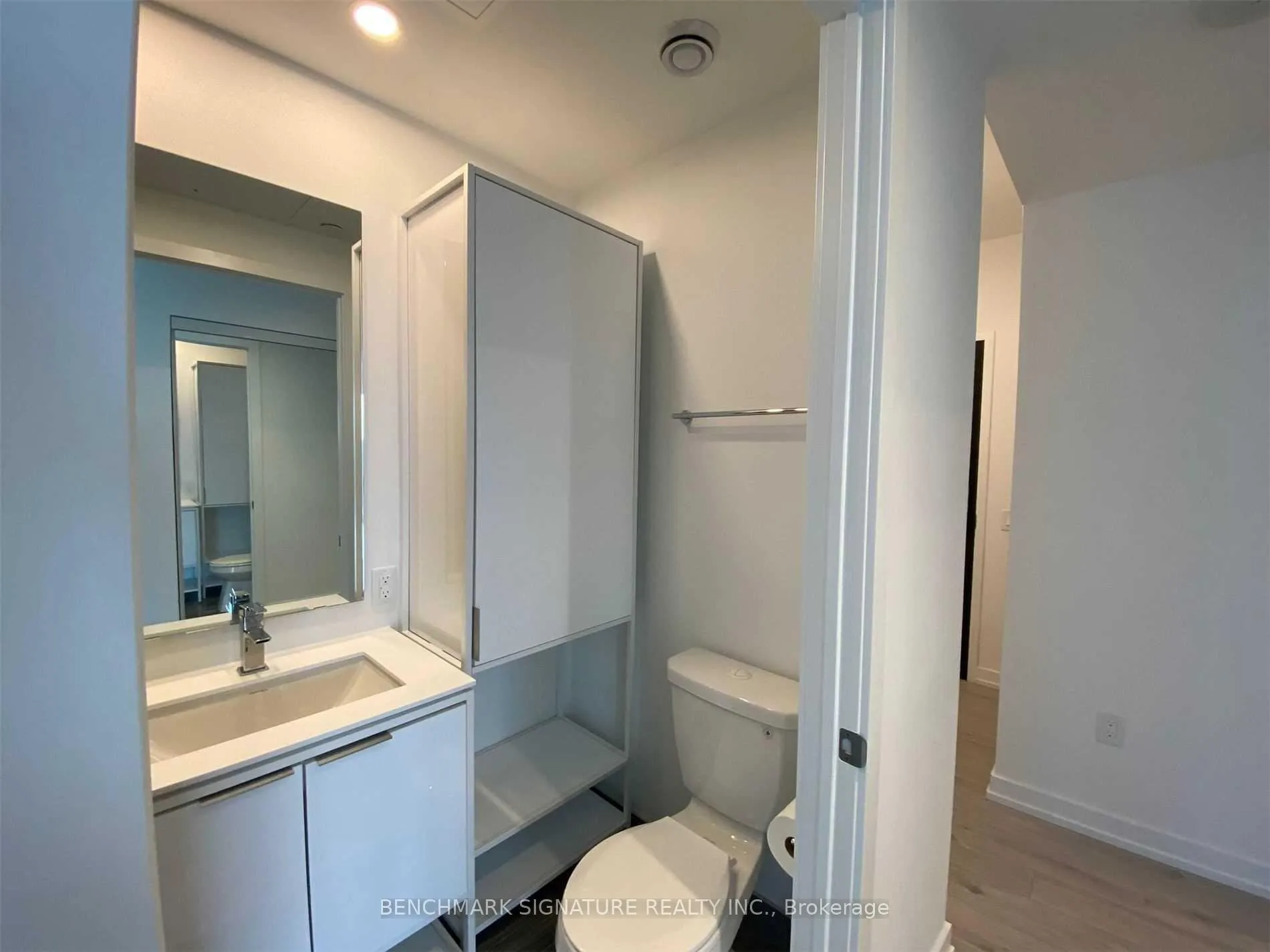 Photo 3 of Unit #2802, 77 Shuter Street, Toronto, Church-Yonge Corridor — HOMEH