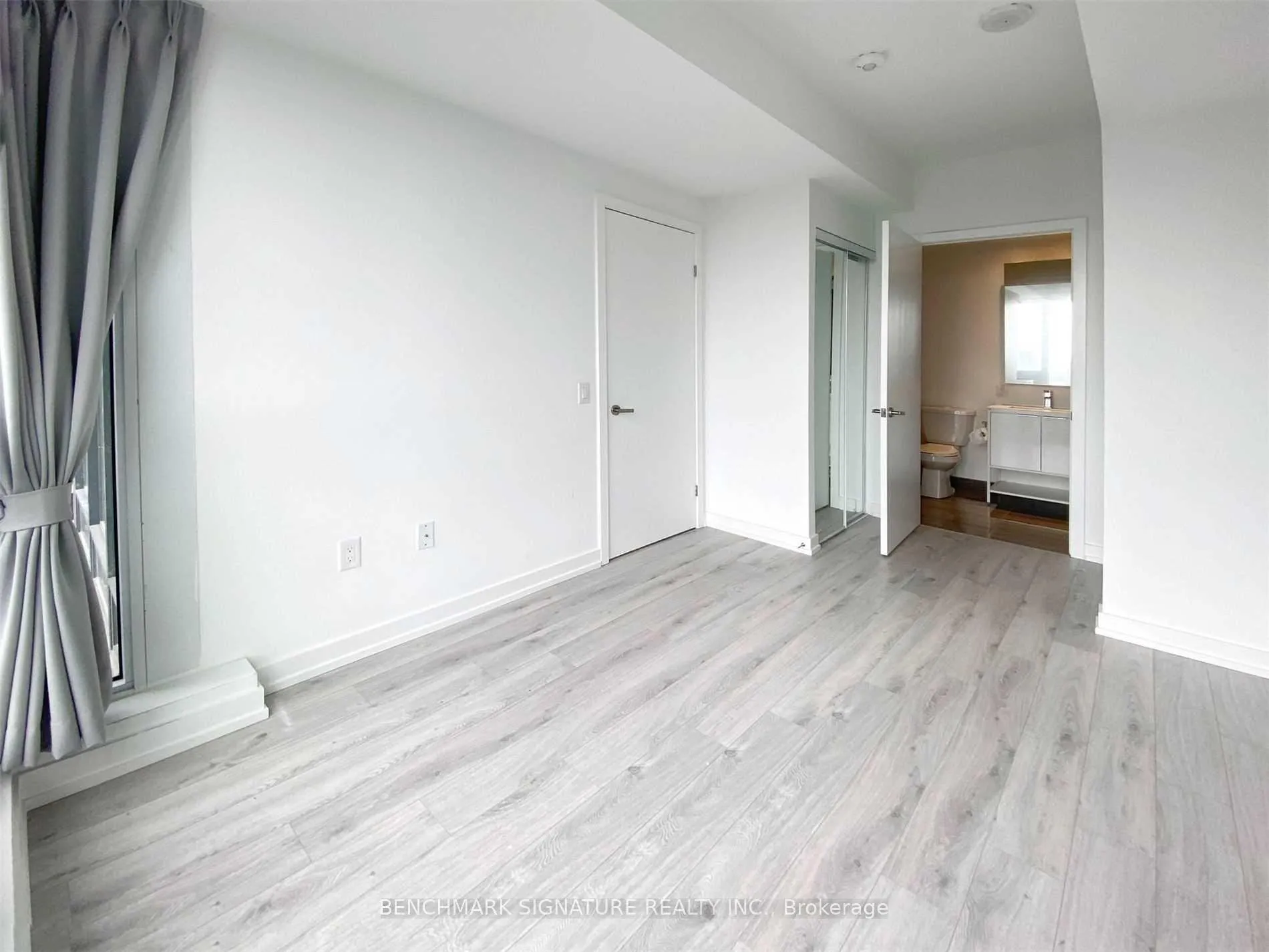 Photo 16 of Unit #2802, 77 Shuter Street, Toronto, Church-Yonge Corridor — HOMEH