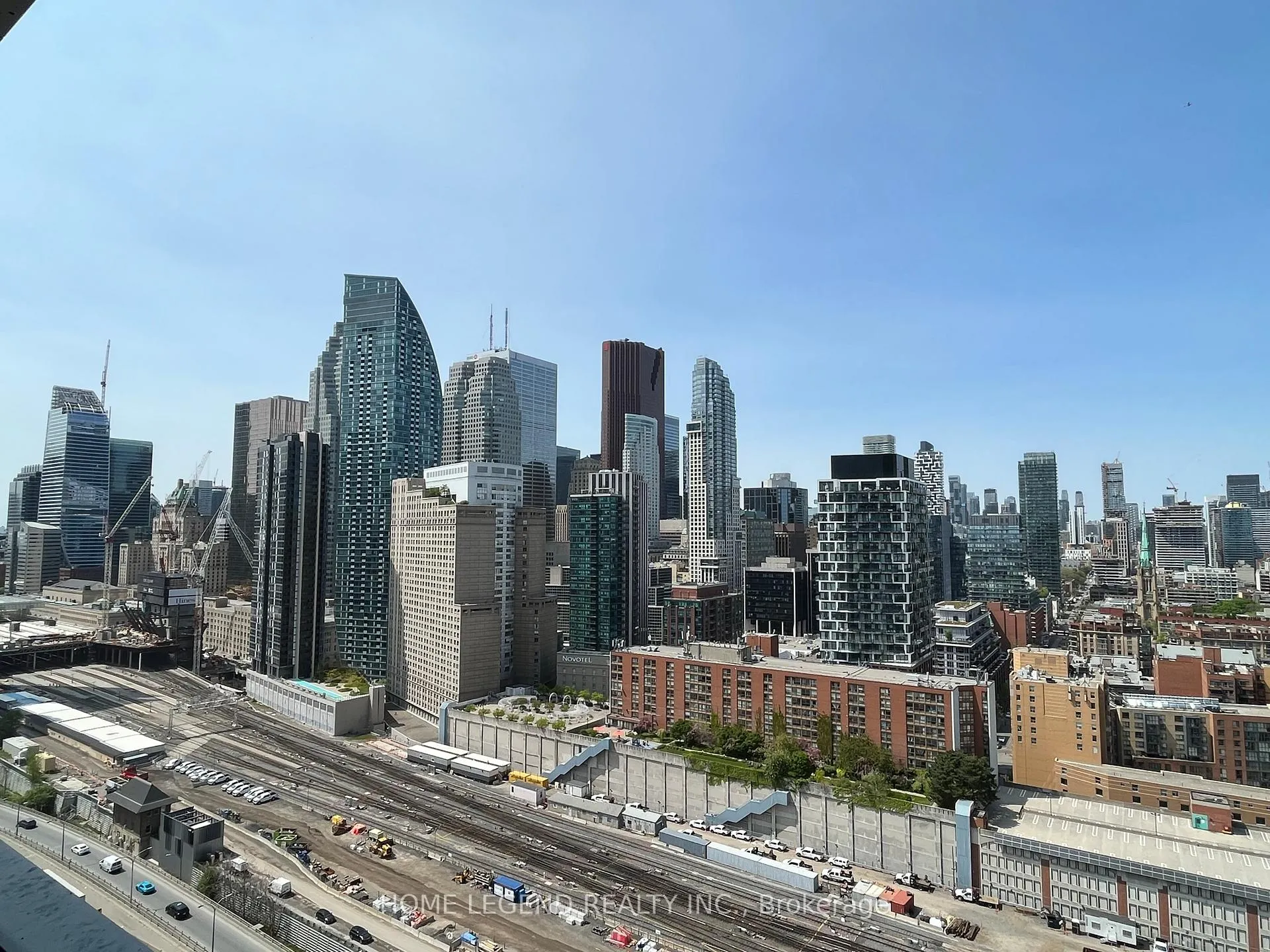 Photo 17 of Unit 2702, 55 Cooper Street, Toronto, Waterfront Communities — HOMEH