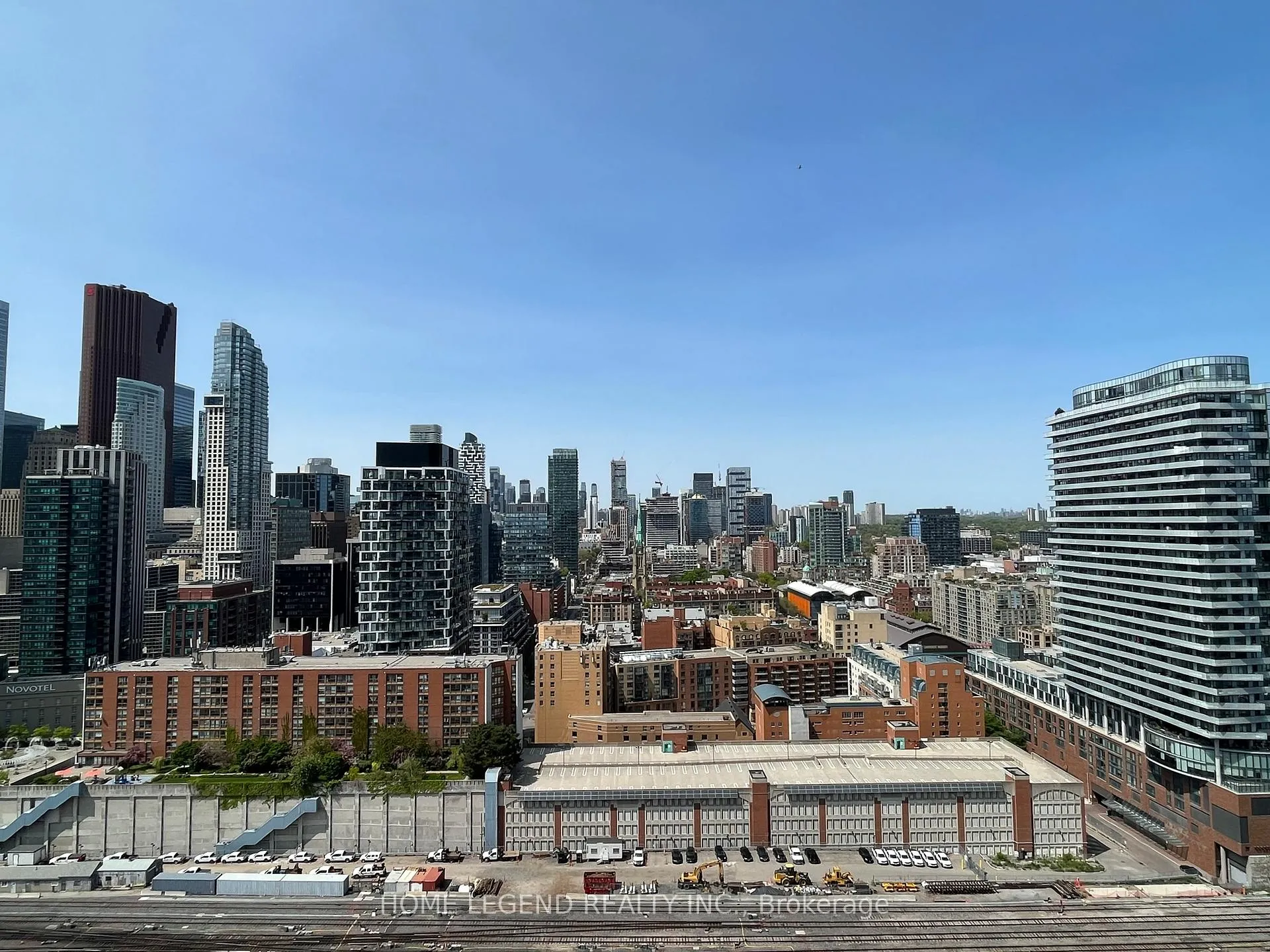 Photo 18 of Unit 2702, 55 Cooper Street, Toronto, Waterfront Communities — HOMEH