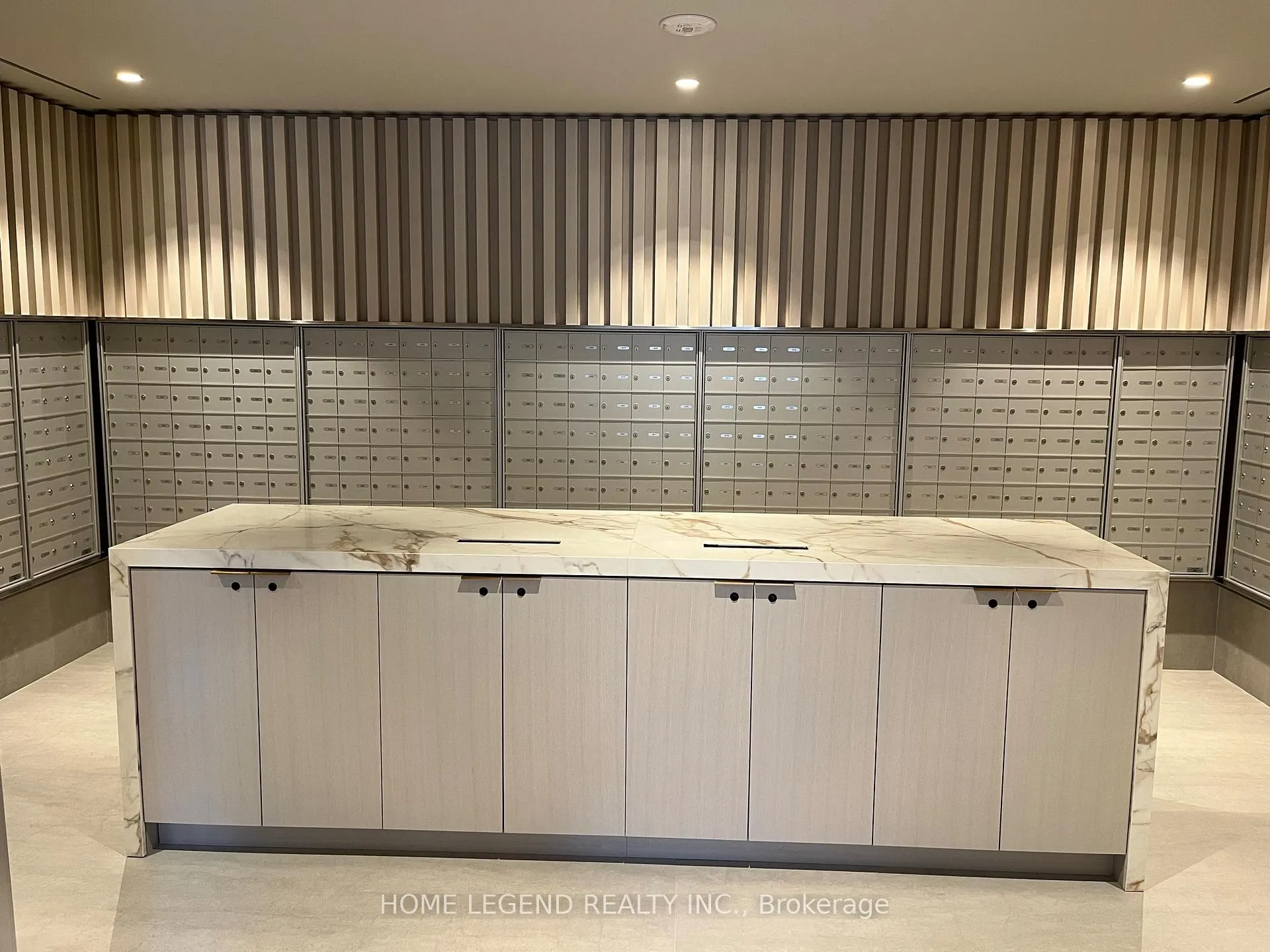 Photo 19 of Unit 2702, 55 Cooper Street, Toronto, Waterfront Communities — HOMEH