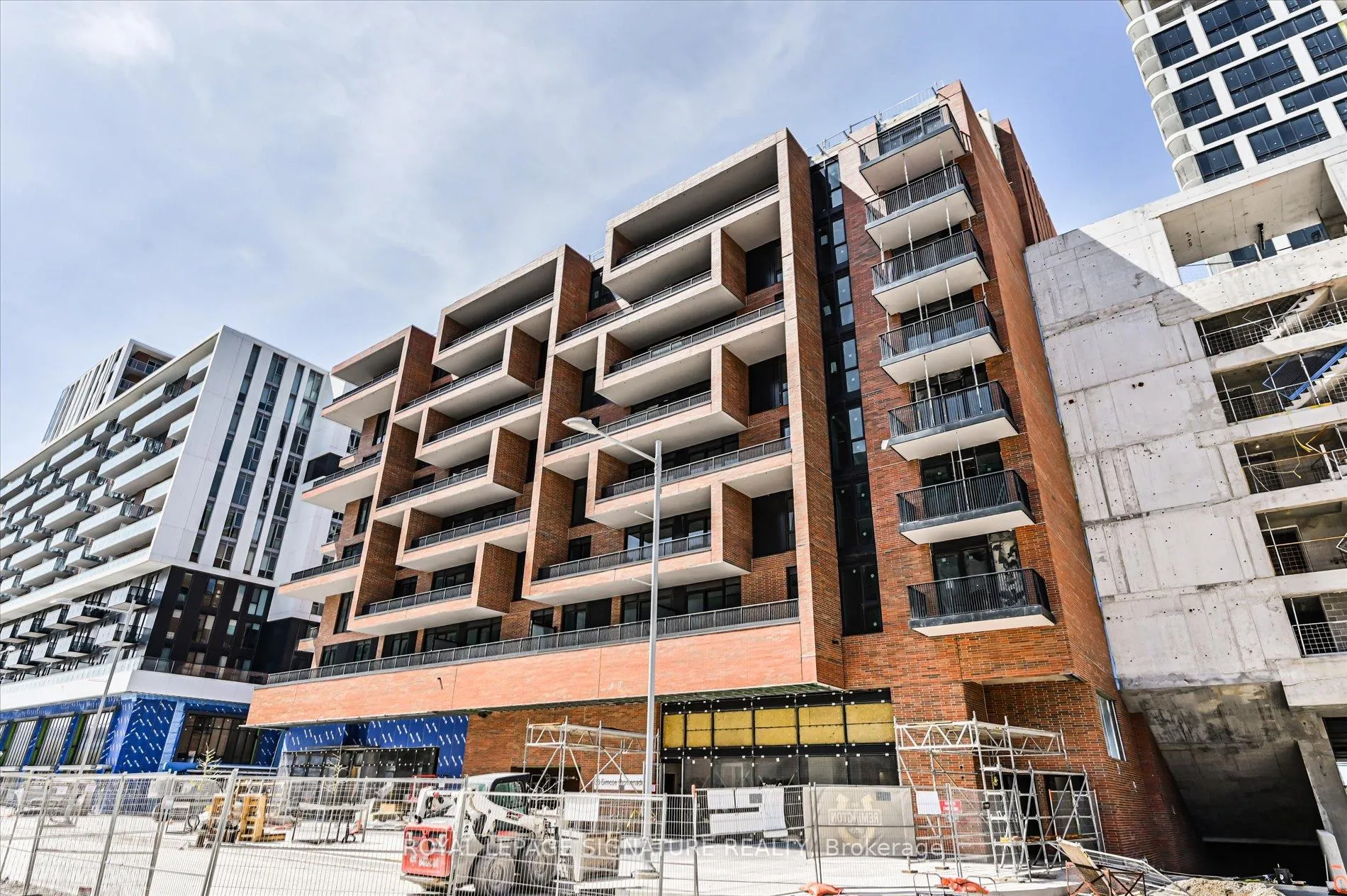 Front of Unit C315, 38 Simcoe Promenade