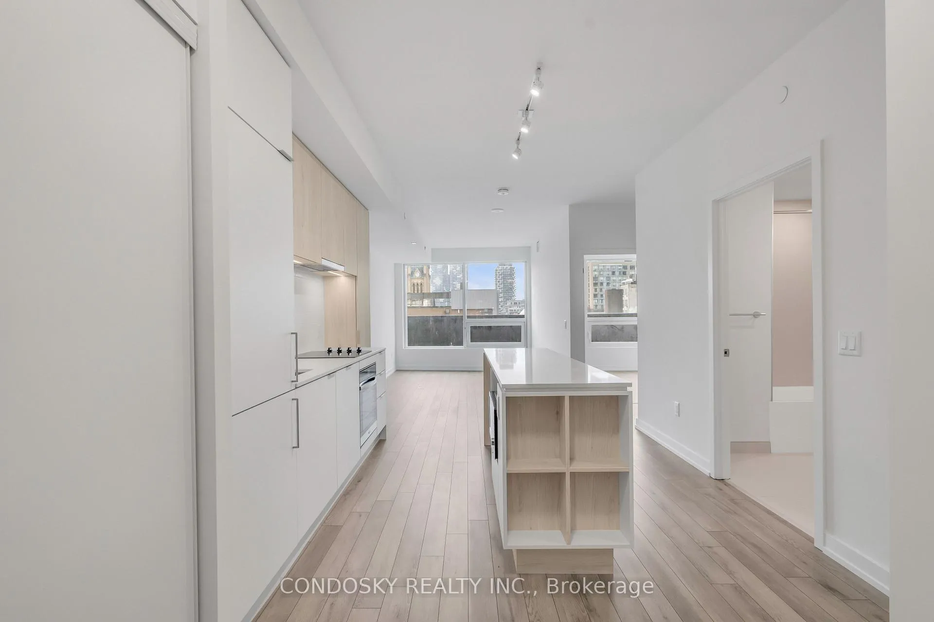 Photo 3 of Unit 710, 89 Church Street, Toronto, Church-Yonge Corridor — HOMEH