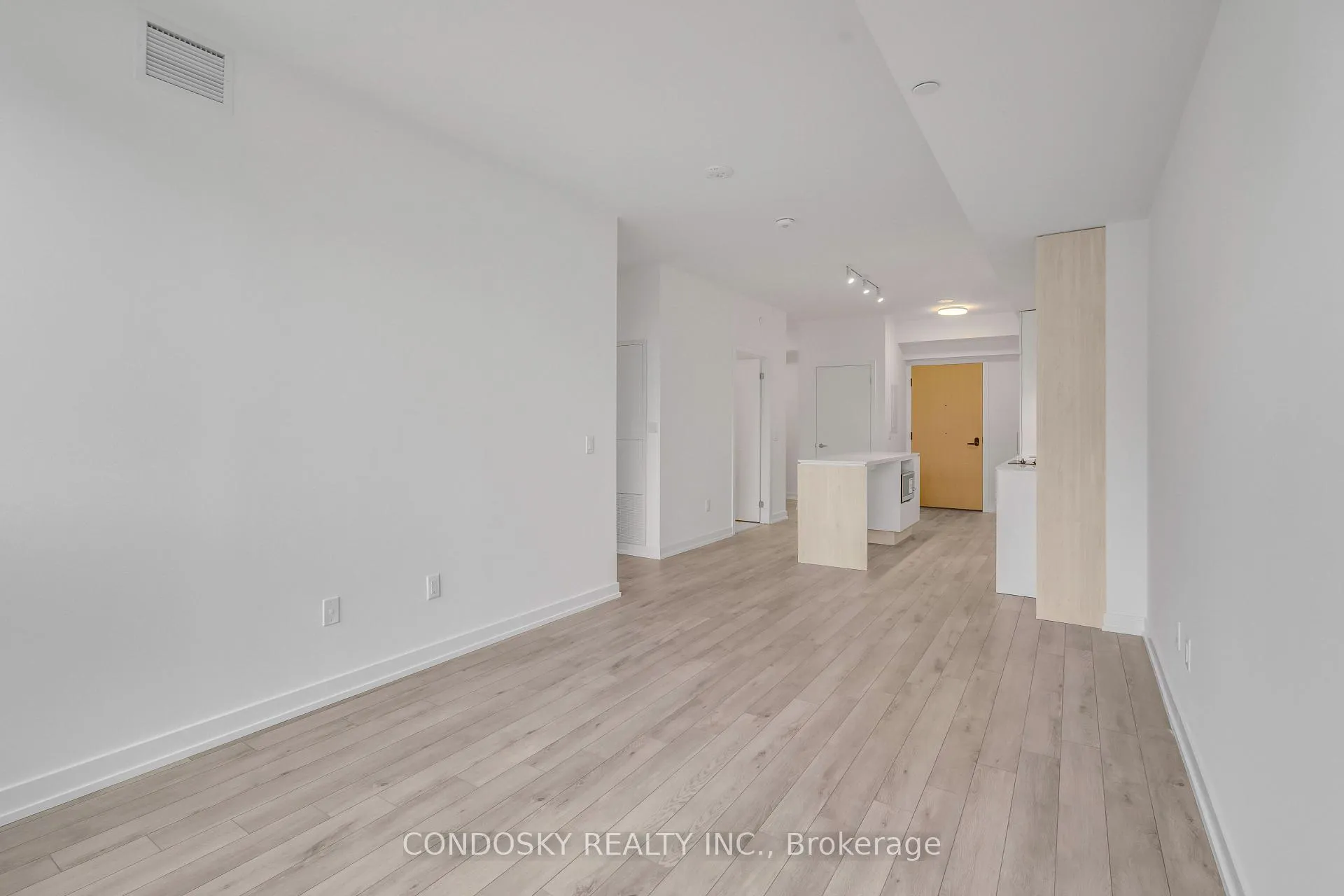 Photo 6 of Unit 710, 89 Church Street, Toronto, Church-Yonge Corridor — HOMEH