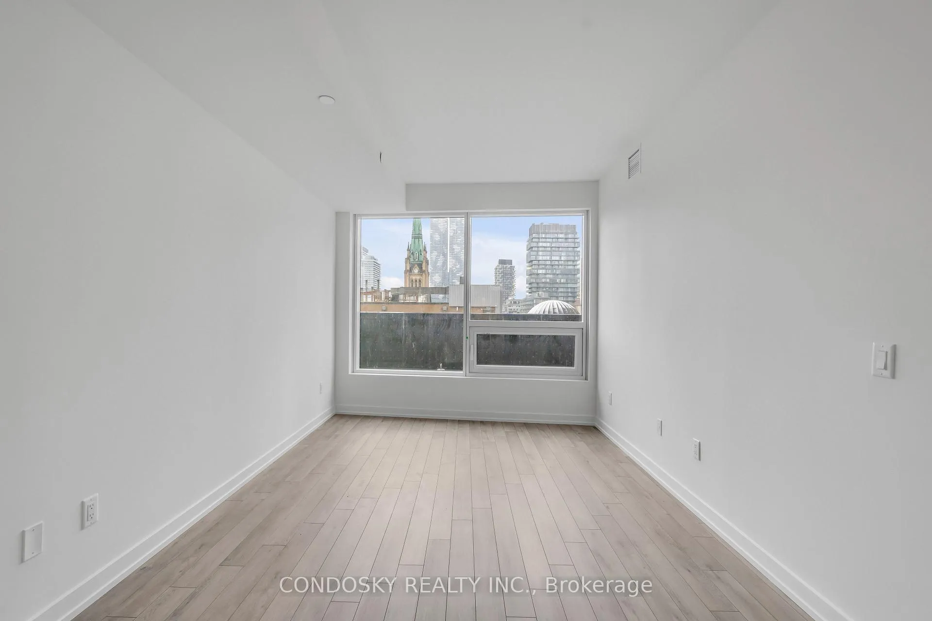 Photo 11 of Unit 710, 89 Church Street, Toronto, Church-Yonge Corridor — HOMEH