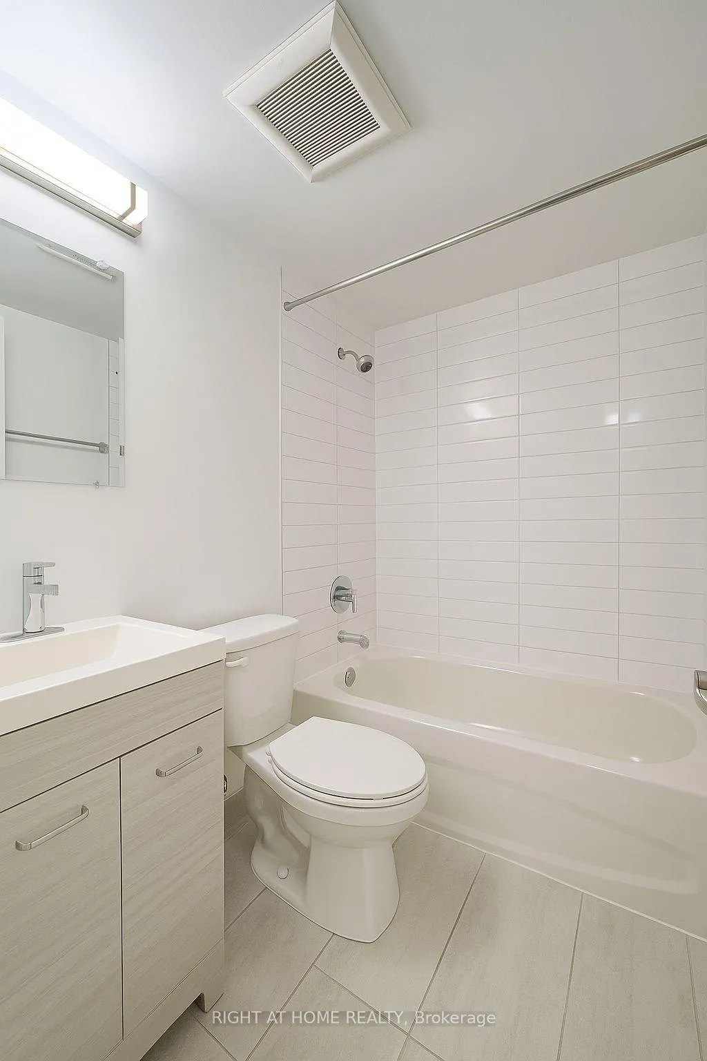 Photo 7 of Unit 1, 111 Cosburn Avenue, Toronto, Danforth Village-East York — HOMEH