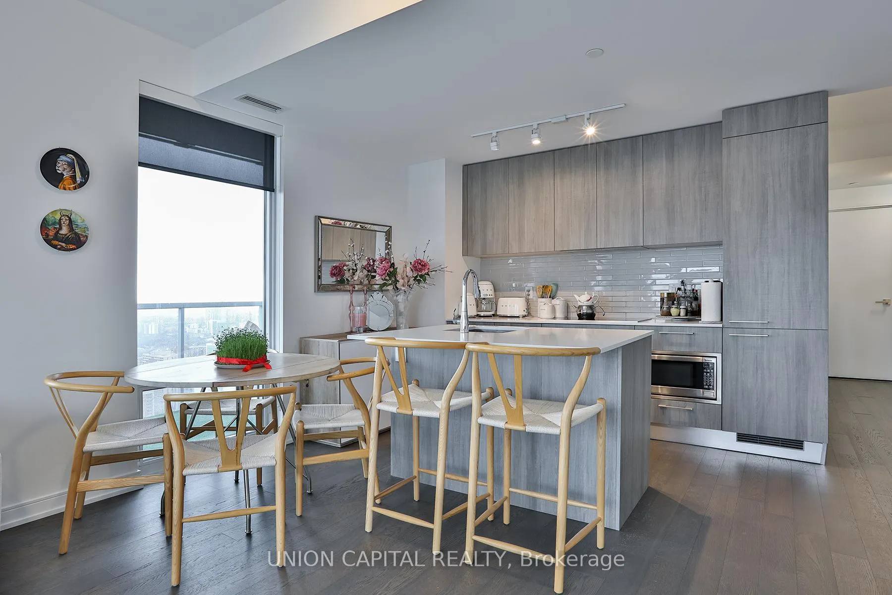 Photo 2 of Unit 4502, 3 Gloucester Street, Toronto, Church-Yonge Corridor — HOMEH