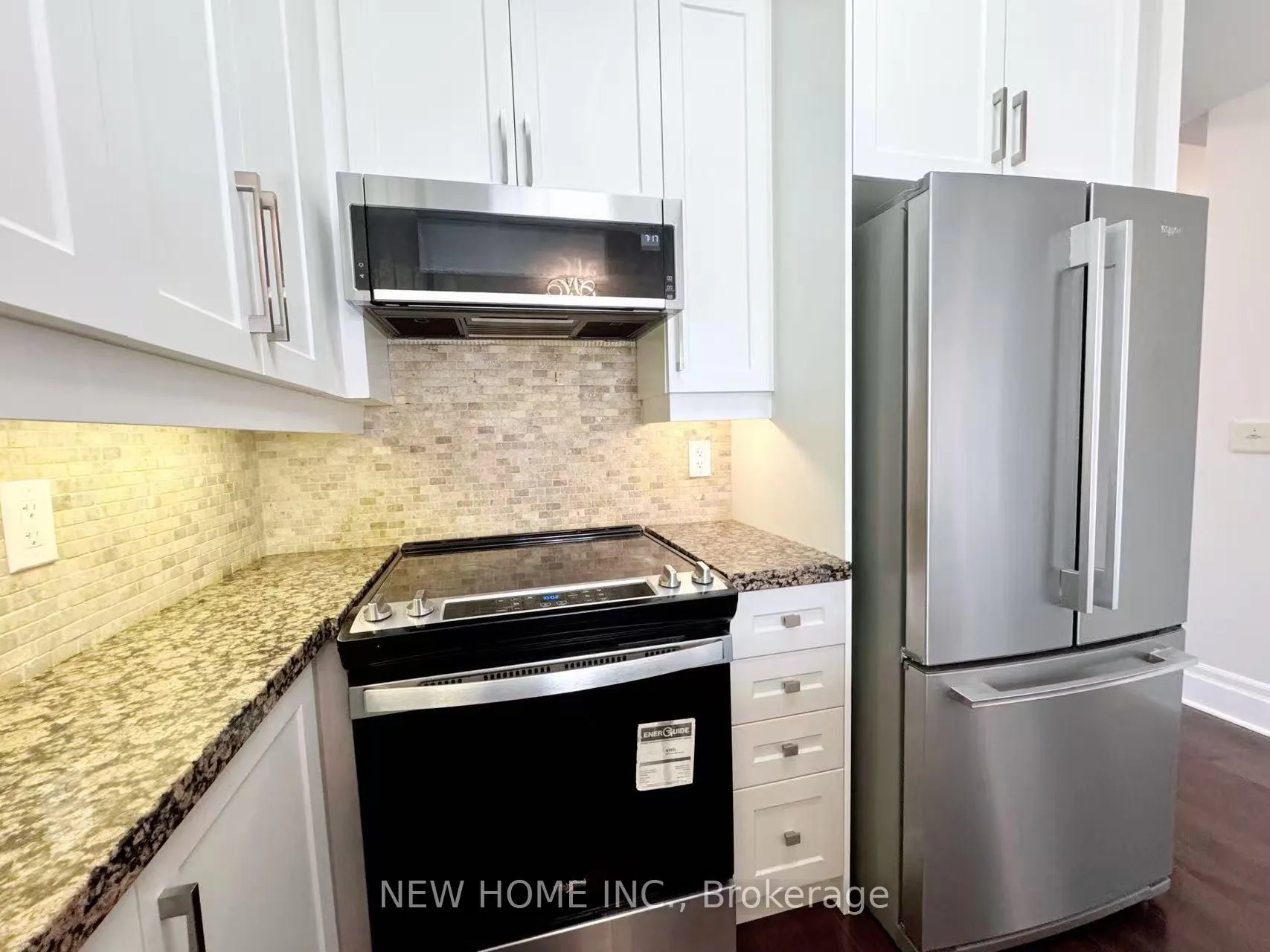 Photo 4 of Unit 610, 1 Upper Duke Crescent, Markham, Unionville — HOMEH